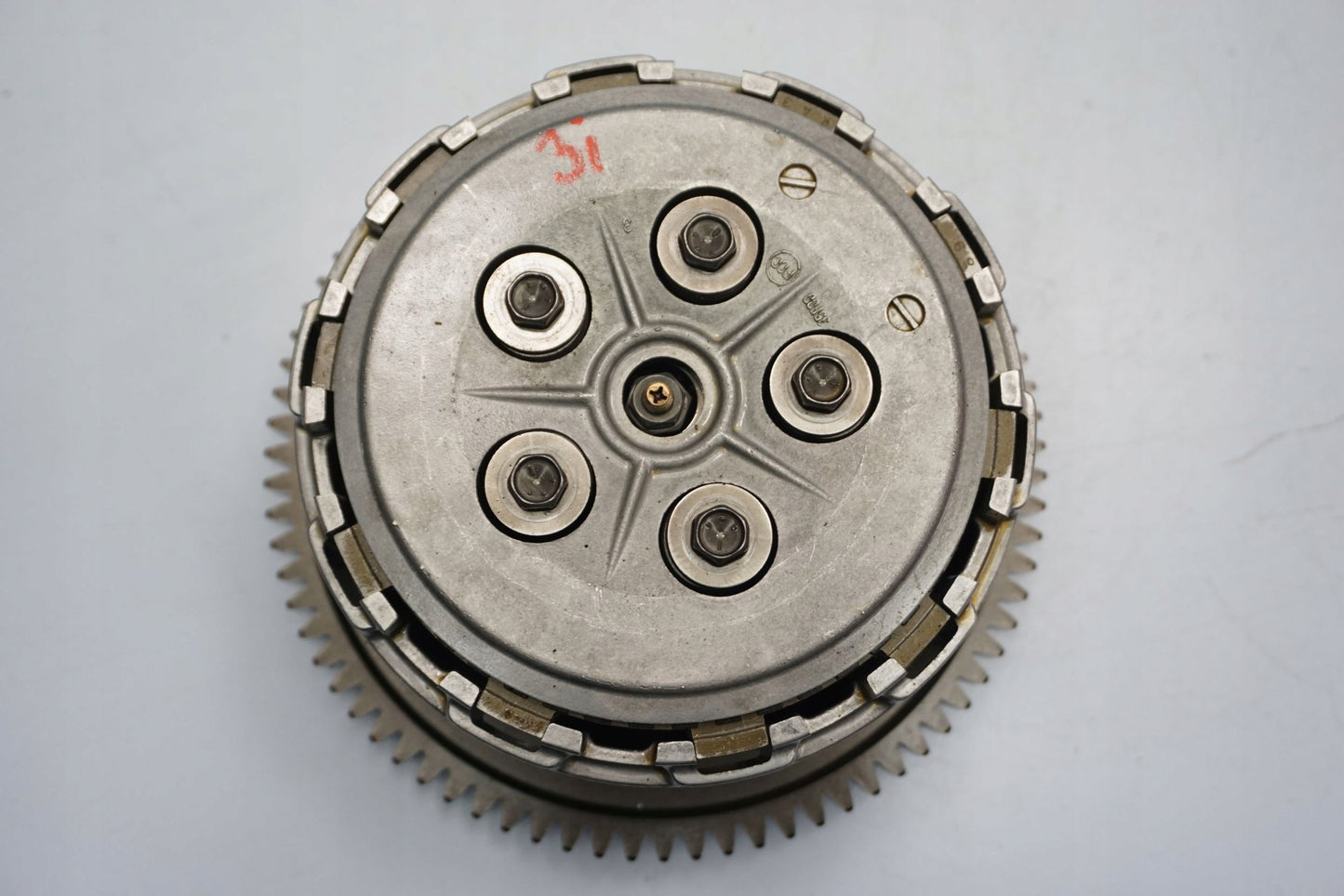 SUZUKI GSR 600 06-10 Kupplung Kupplungskorb Clutch