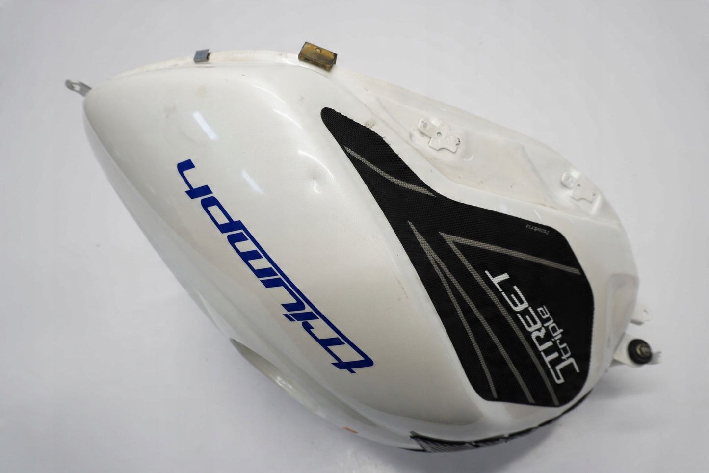 TRIUMPH STREET TRIPLE 675 13-17 Kraftstofftank Benzintank Fuel Tank 2