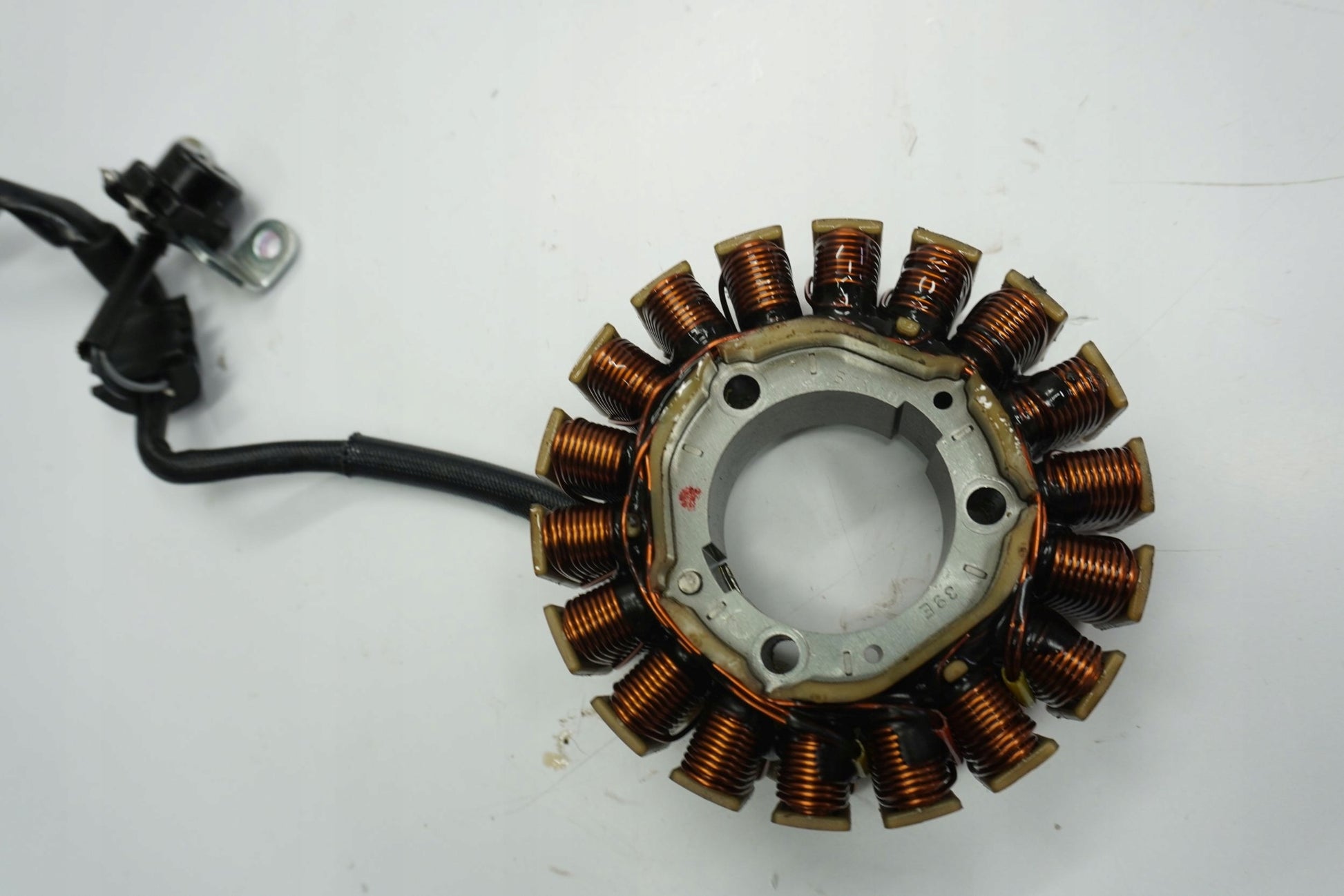 YAMAHA XVS 1300 A MIDNIGHT STAR 07-15 Lichtmaschine Stator Generator Lima Alternator 4