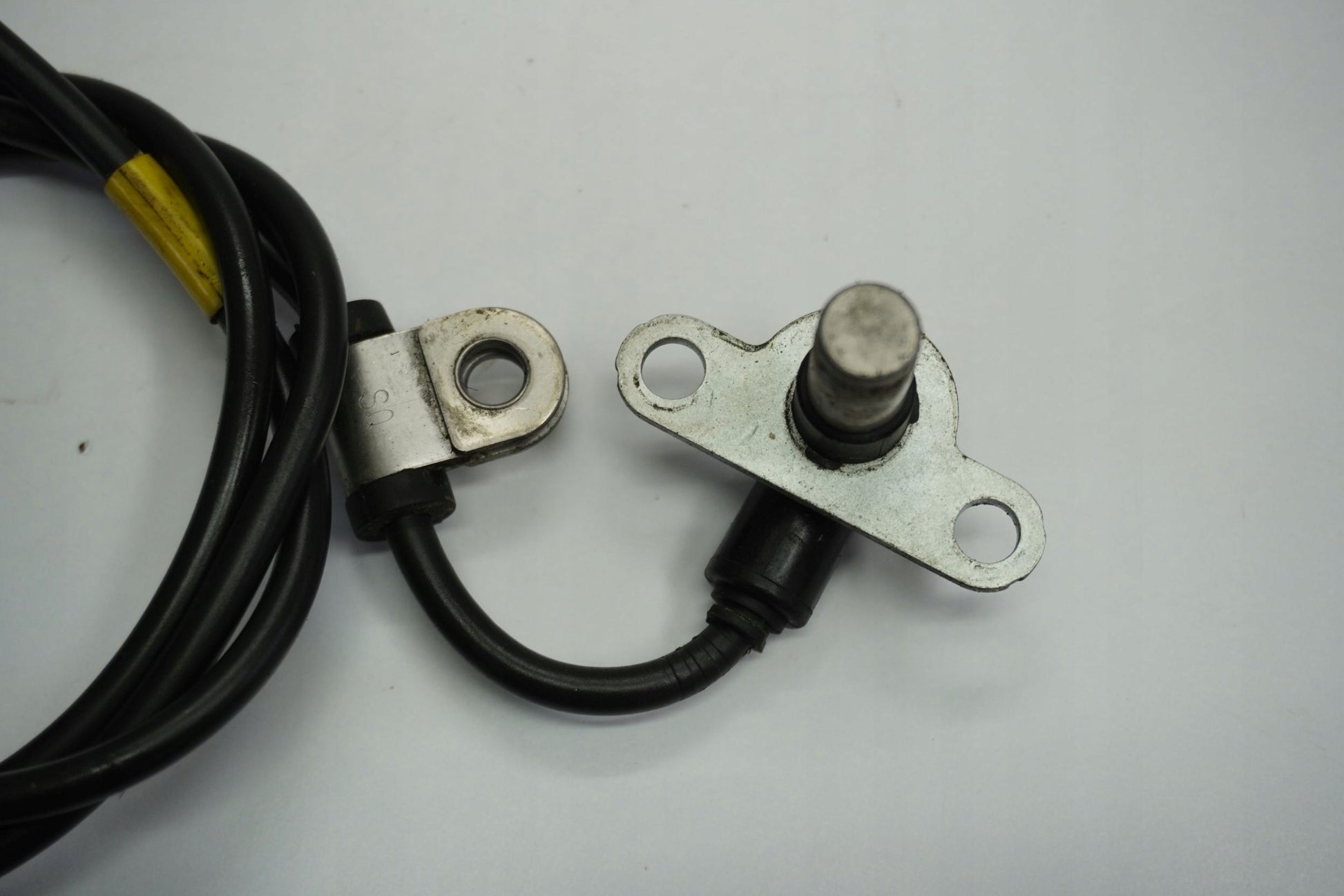 TRIUMPH TIGER 1050 06-12 ABS Sensor hinten 7