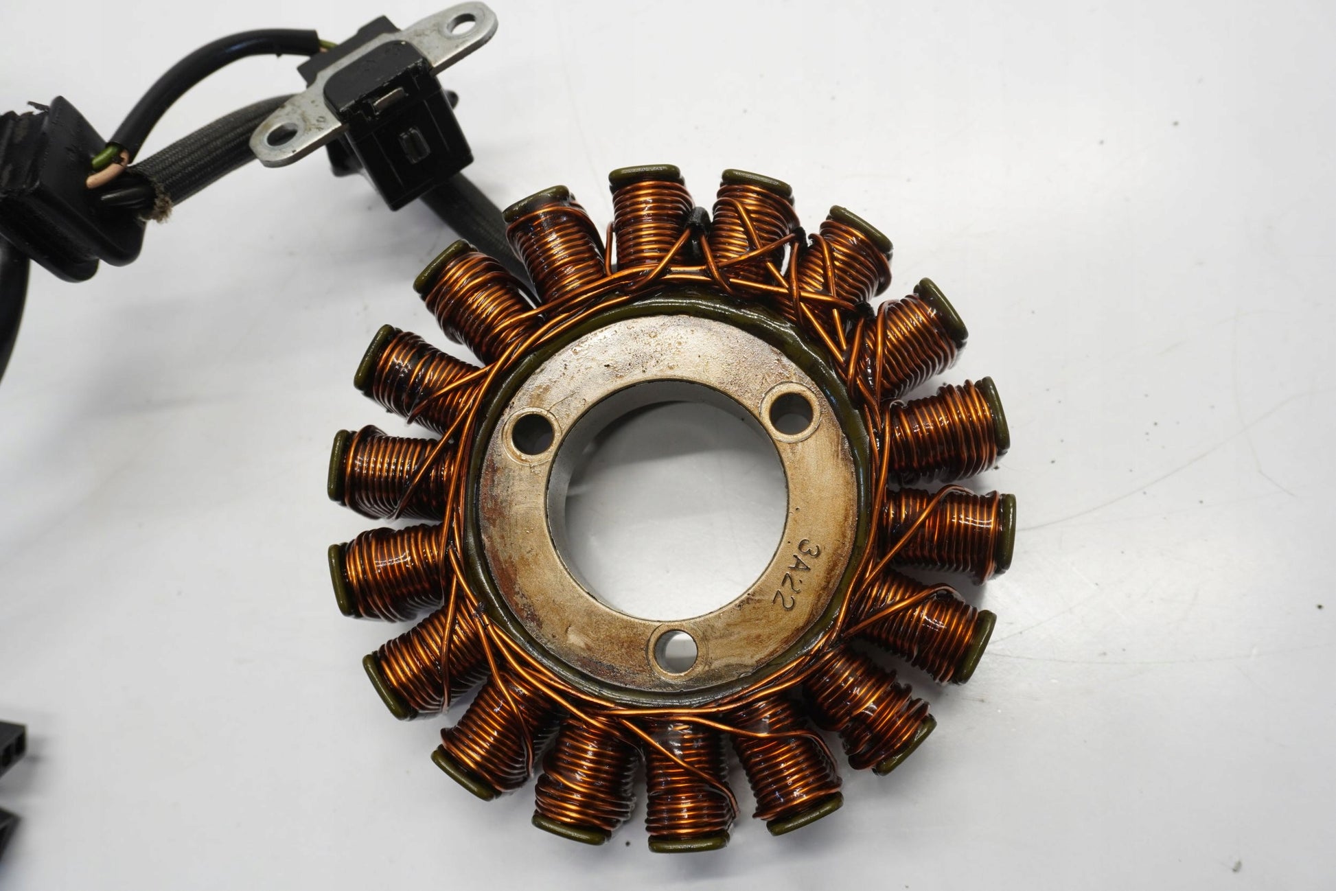SUZUKI SV 650 03-12 Lichtmaschine Stator Generator Lima Alternator 3