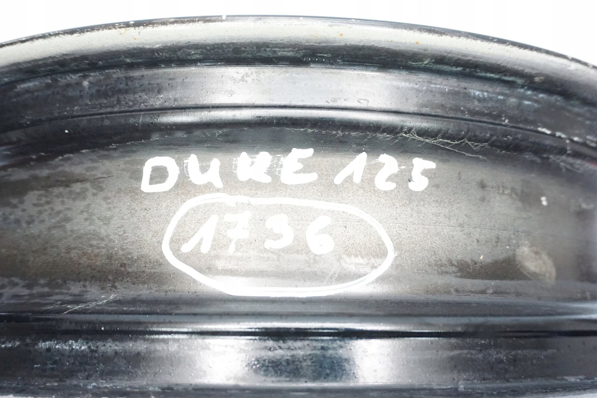 KTM 125 DUKE 11-16 Felge hinten Wheel Hinterrad 4