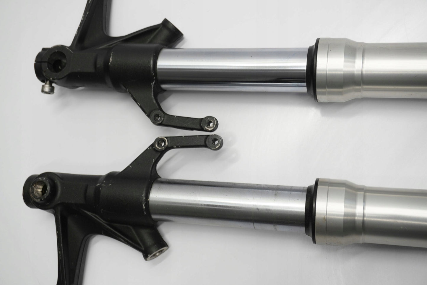 YAMAHA MT-09 13-16 Gabel Gabelholme Fork 4