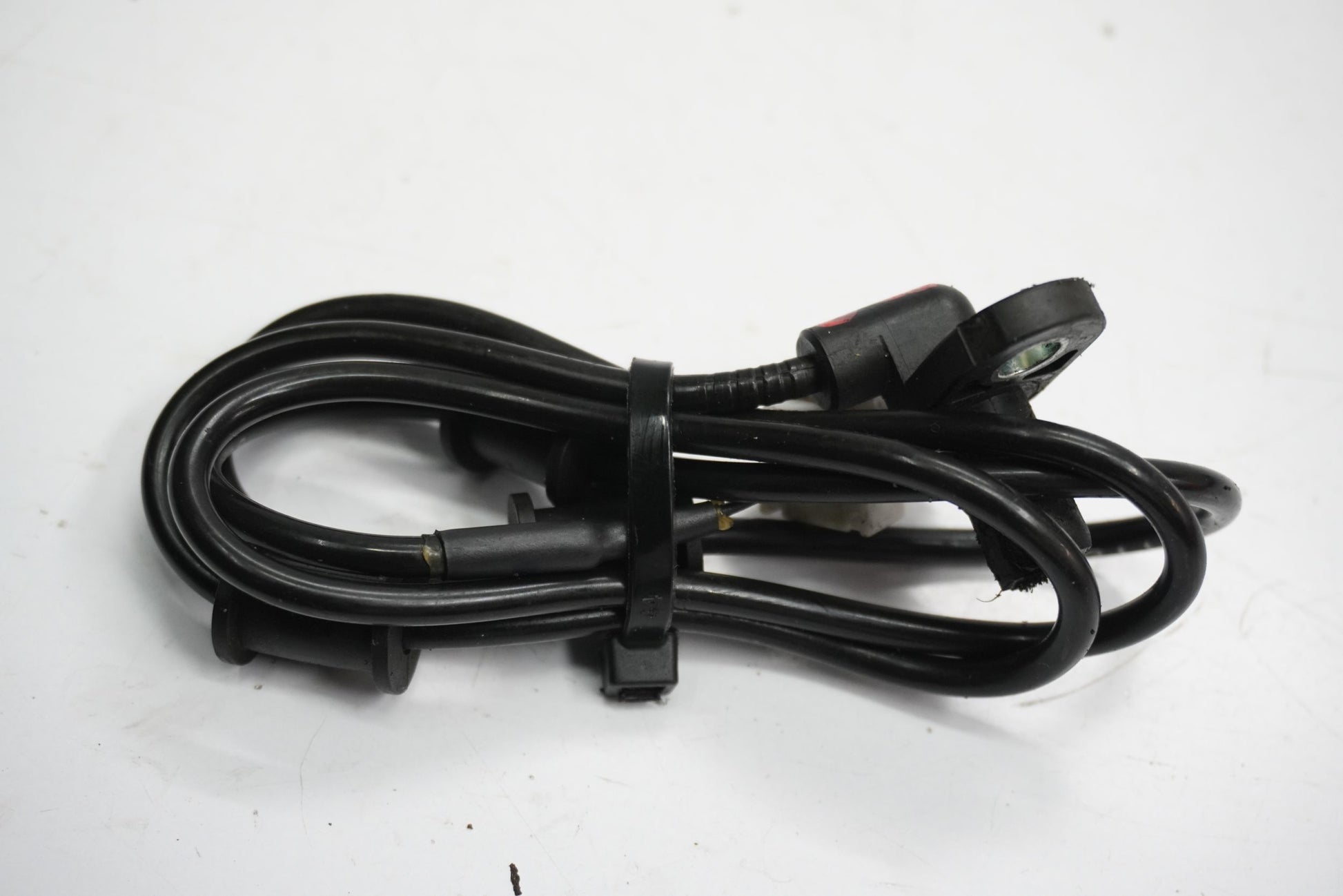 YAMAHA X-MAX 300 17- ABS Sensor vorne 4