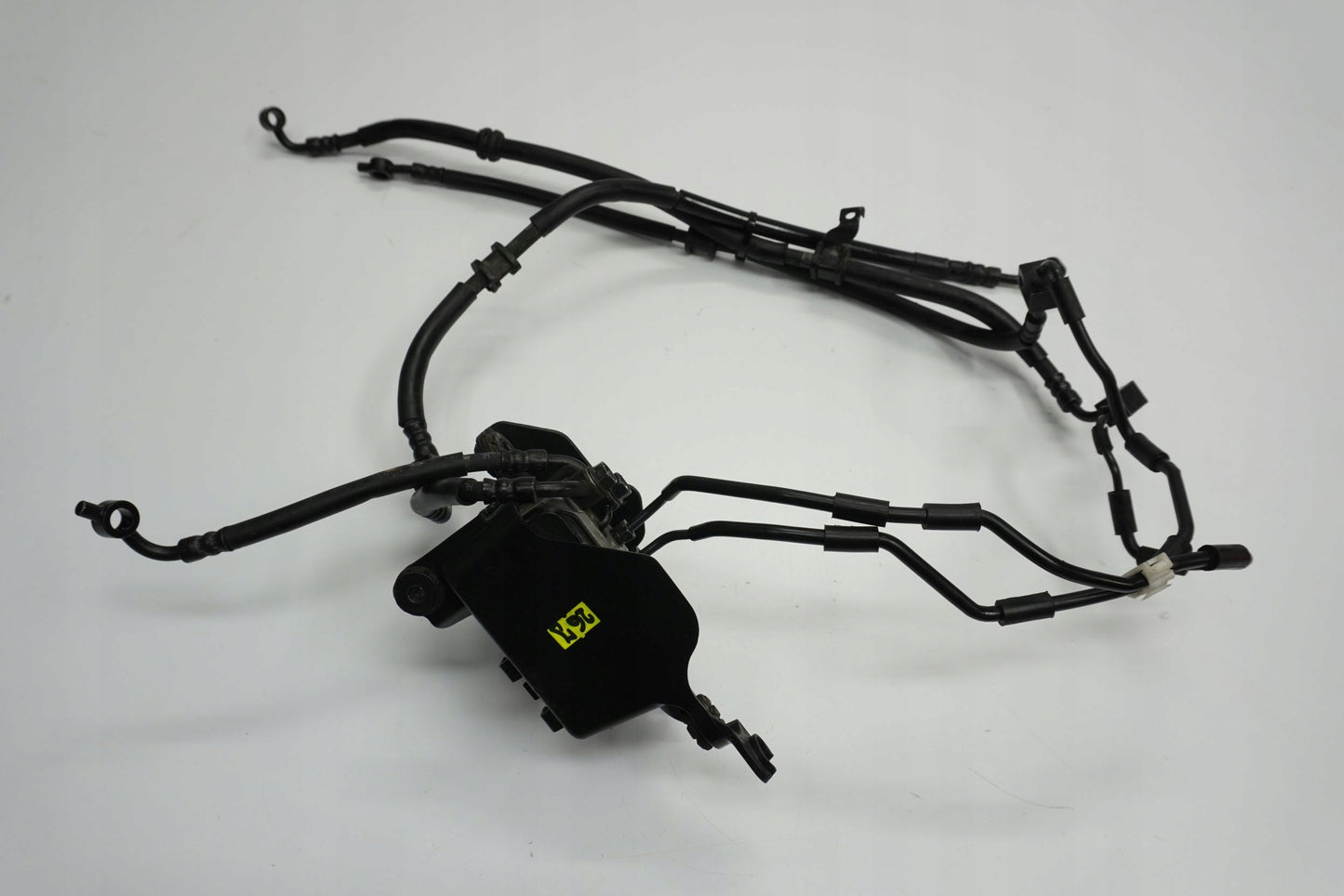 HONDA CB 125 R JC79 18-20 ABS Pumpe Druckmodulator 3