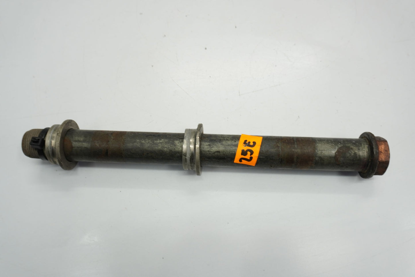 KAWASAKI ZX-10R 06-07 Vorderachse Achse vorne Radachse front axle 3