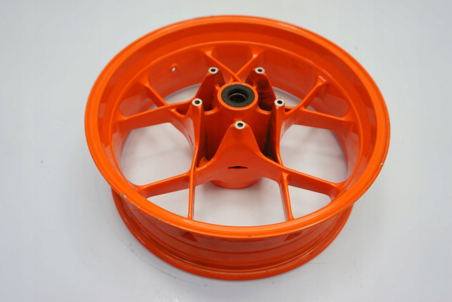 KTM 890 DUKE R 20- Felge hinten Wheel Hinterrad 10