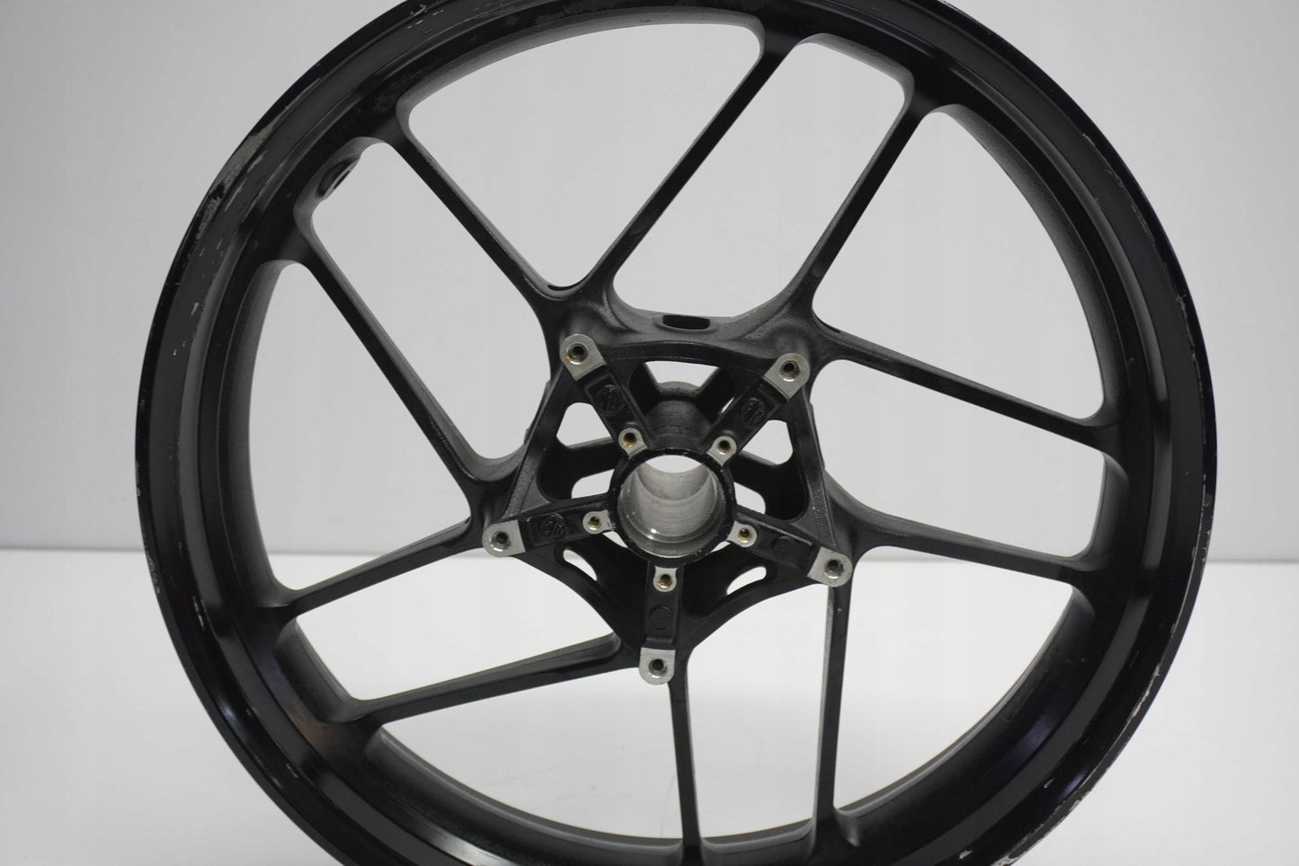 YAMAHA MT-09 21-23 Felge vorne Wheel Vorderrad 11