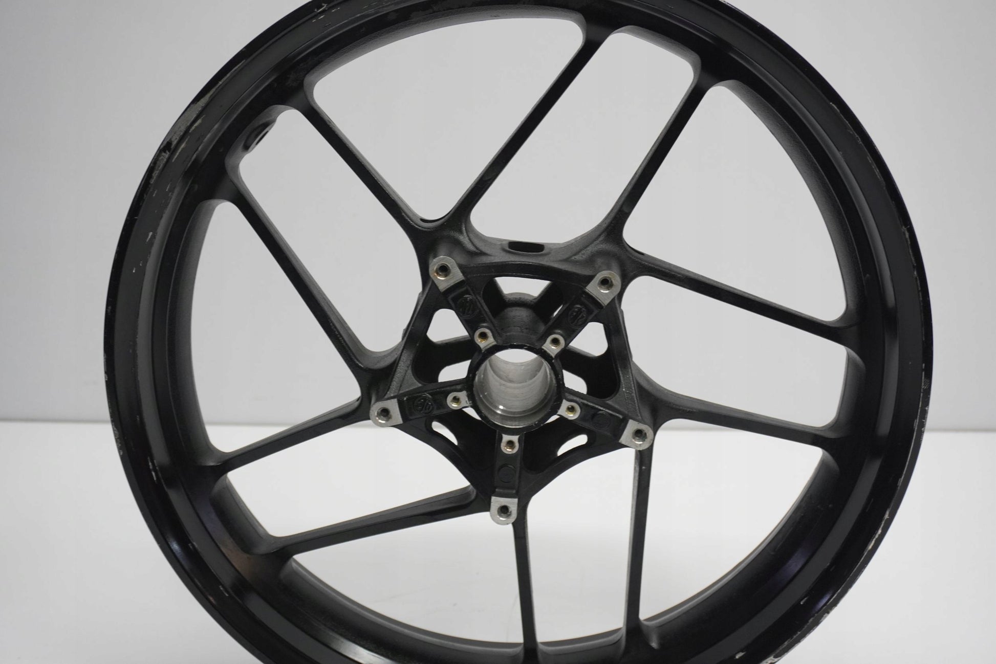 YAMAHA MT-09 21-23 Felge vorne Wheel Vorderrad 11
