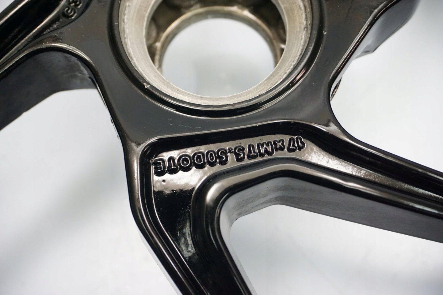 MV AGUSTA BRUTALE 800 16- Felge hinten Wheel Hinterrad 8