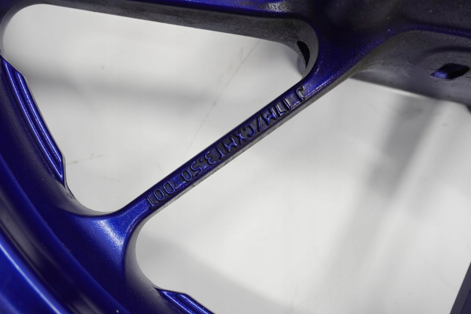 YAMAHA MT-09 13-16 Felge vorne Wheel Vorderrad 5