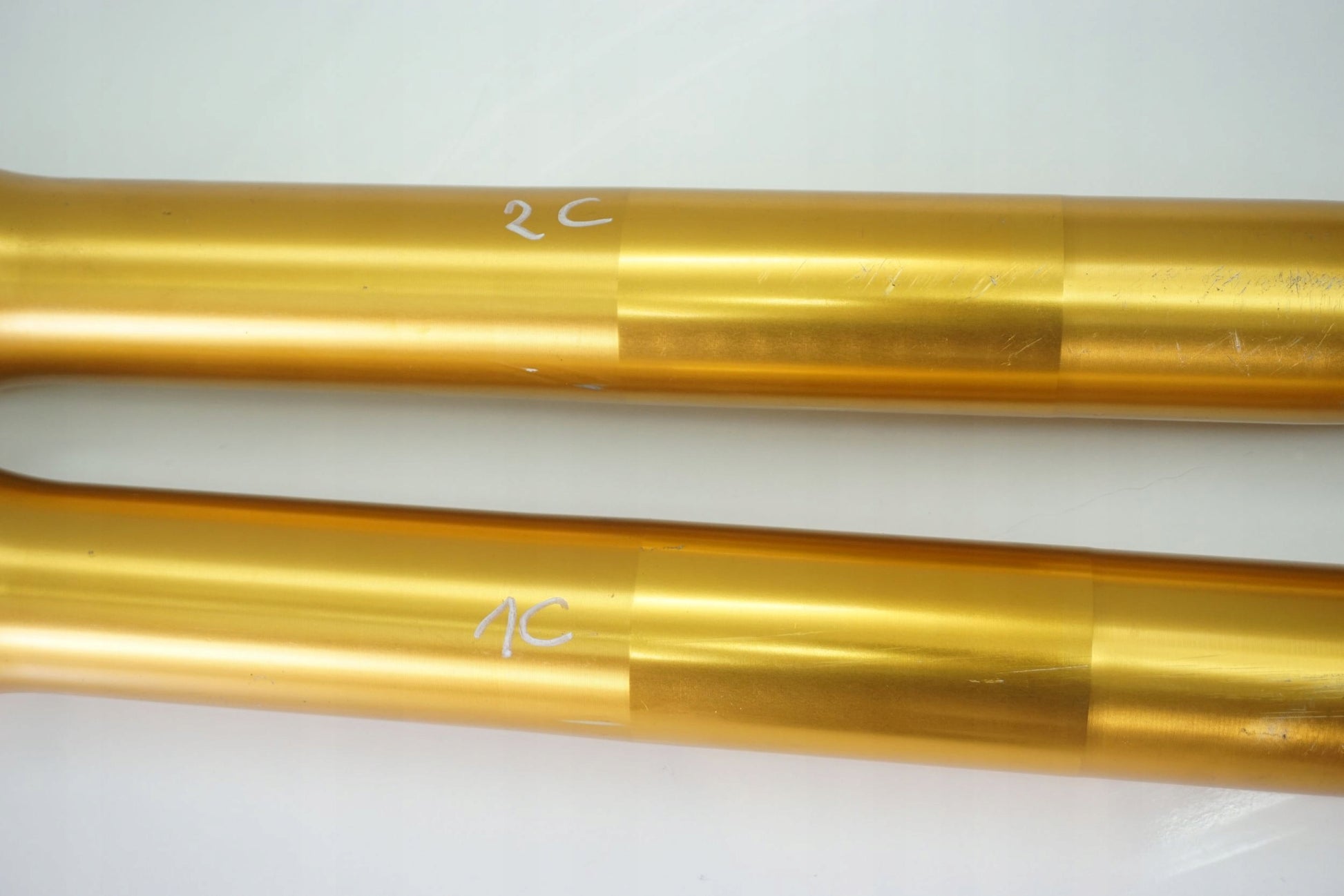 TRIUMPH DAYTONA 675 06-12 Öhlins Gabel Gabelholme Fork 14