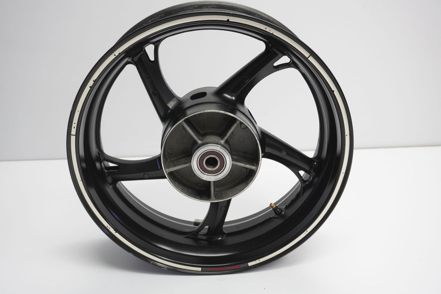 HONDA CB 600 F HORNET PC41 07-12 Felge hinten Wheel Hinterrad 9