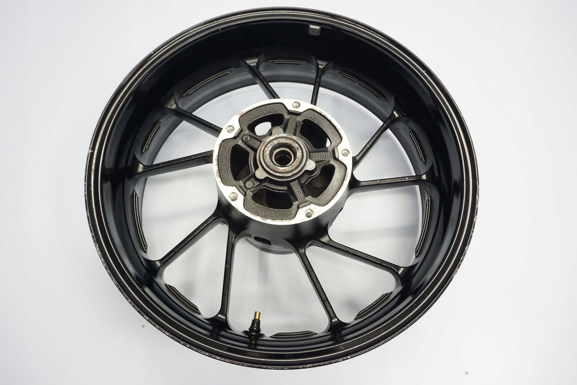 YAMAHA MT-09 13-16 Felge hinten Wheel Hinterrad 4