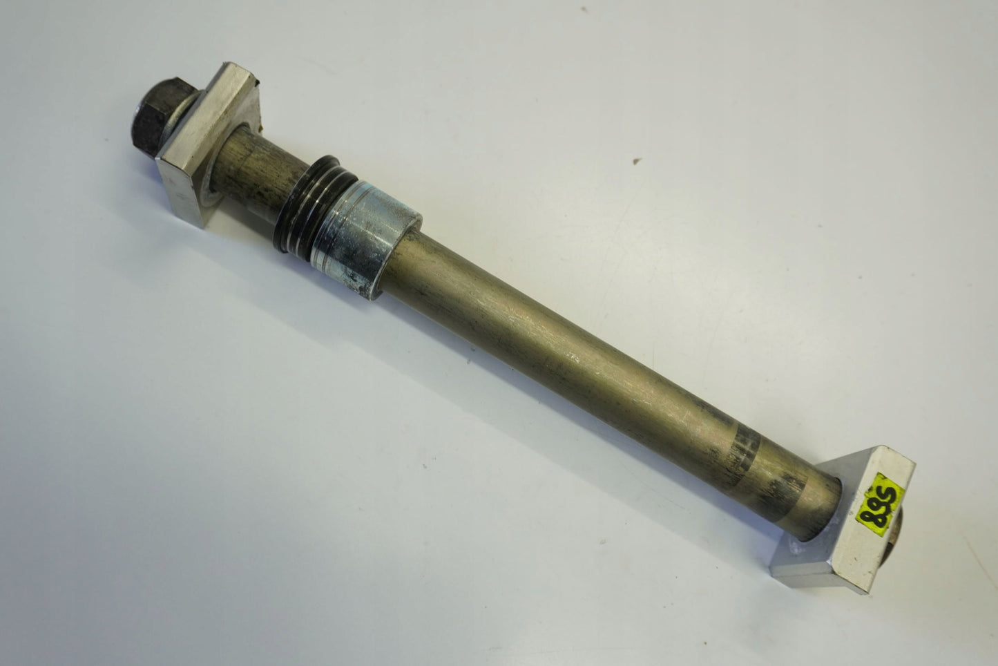 YAMAHA FZ8 10-15 Hinterachse Achse hinten Radachse rear axle 6