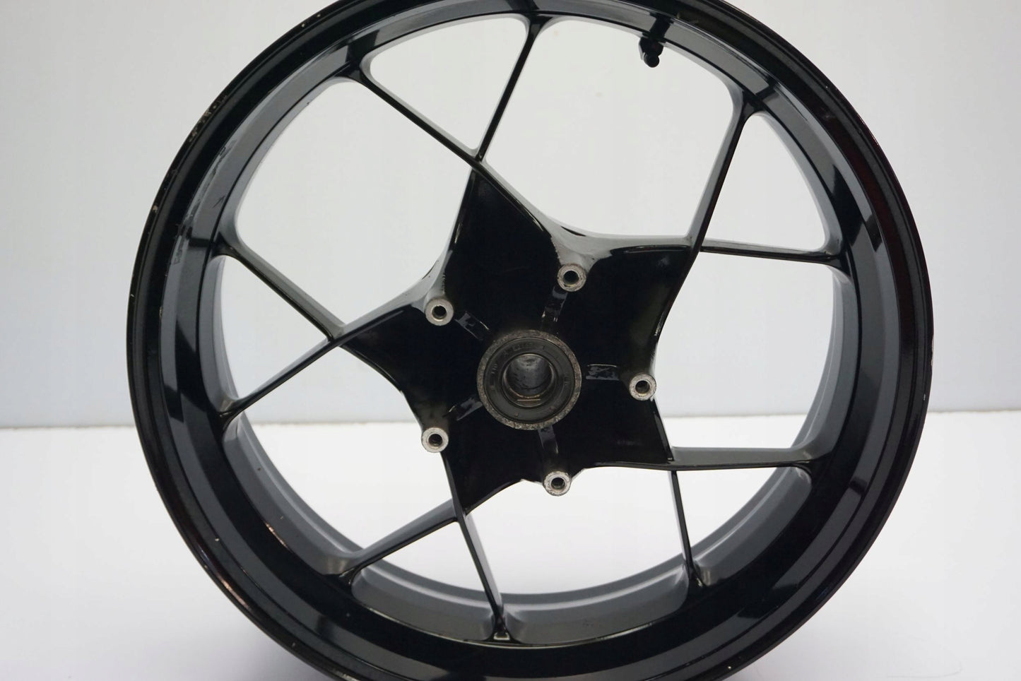 KTM 690 DUKE 12-15 Felge hinten Wheel Hinterrad 4