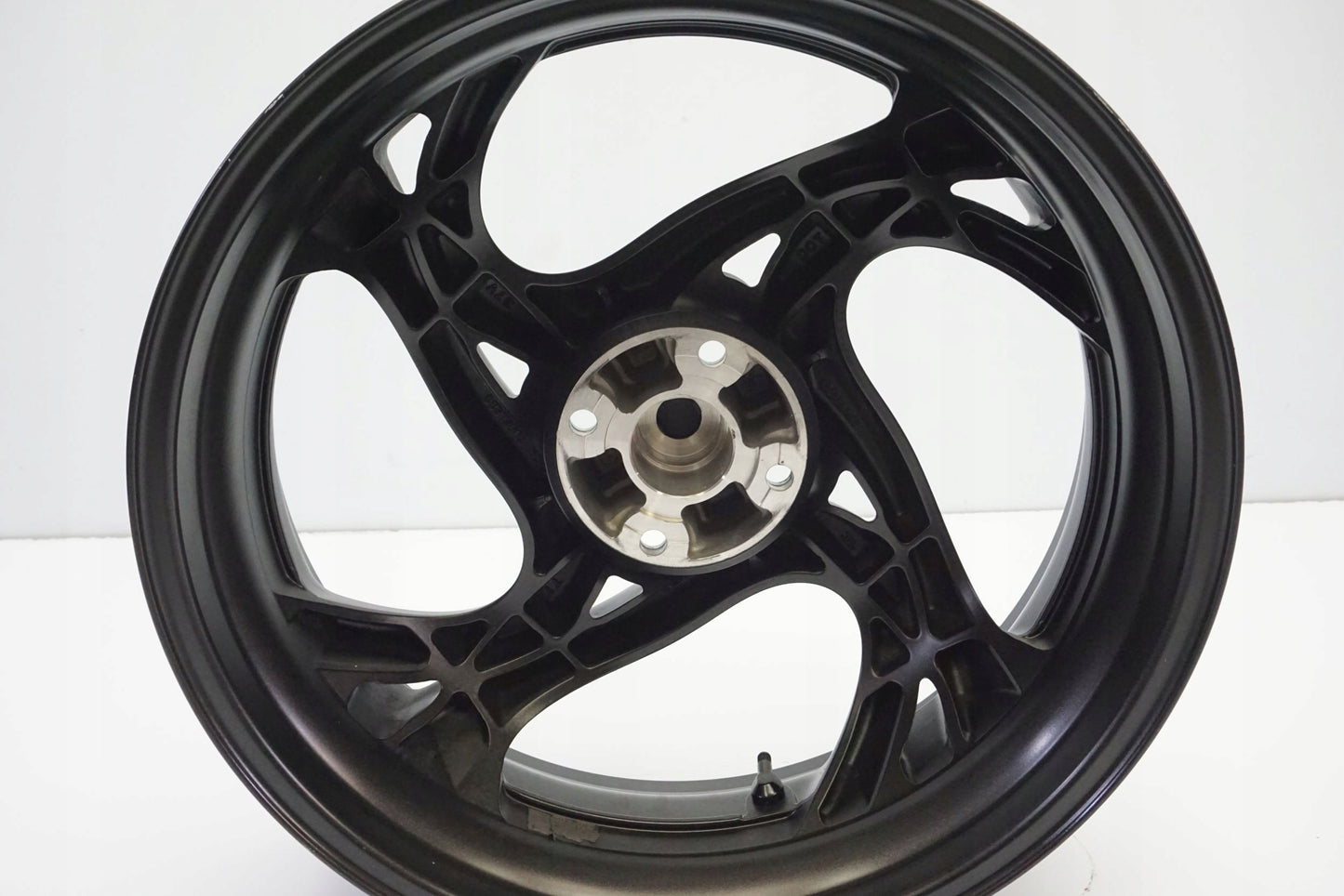 HONDA CB 1000 R SC60 08-16 Felge hinten Wheel Hinterrad