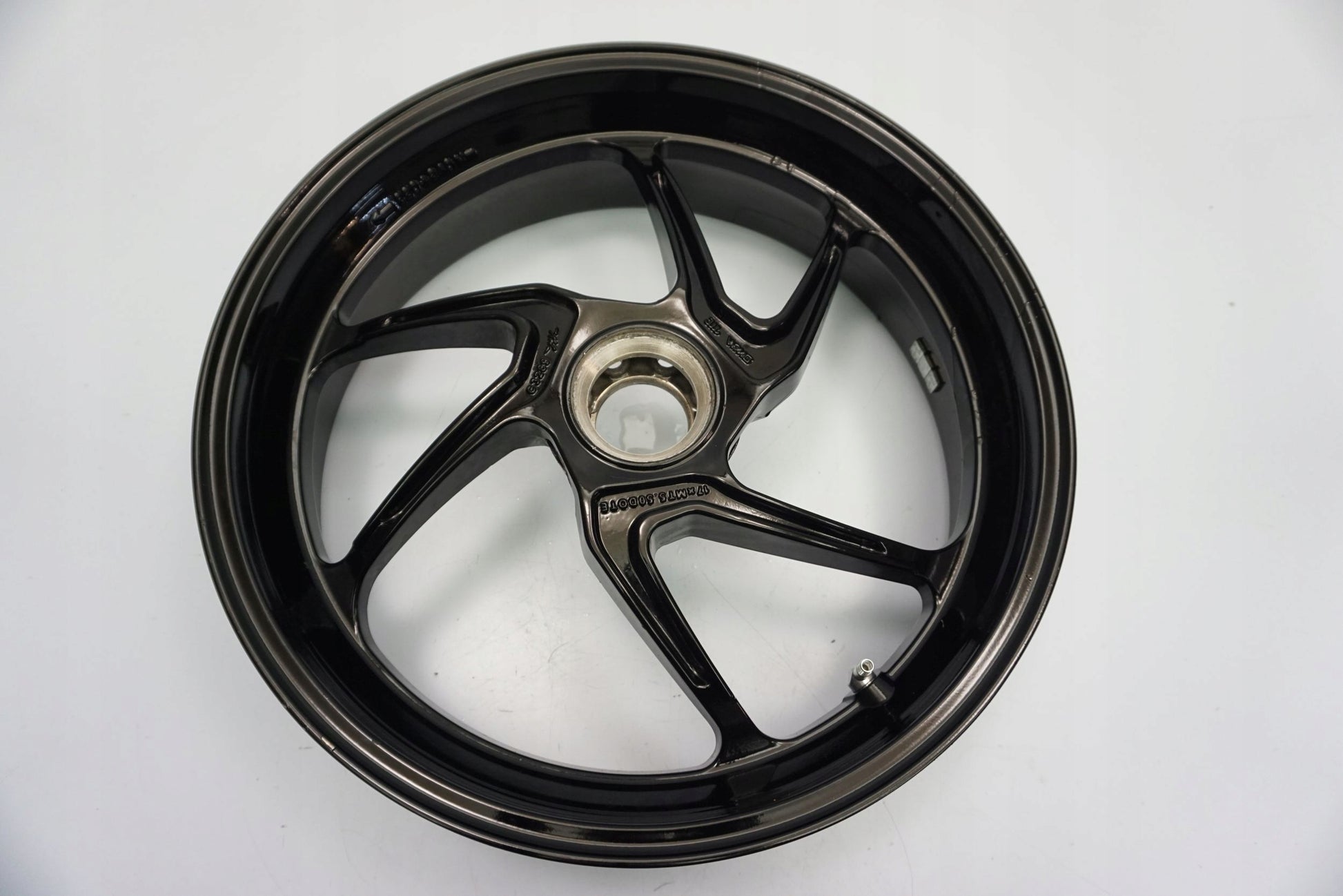 MV AGUSTA BRUTALE 800 16- Felge hinten Wheel Hinterrad 7