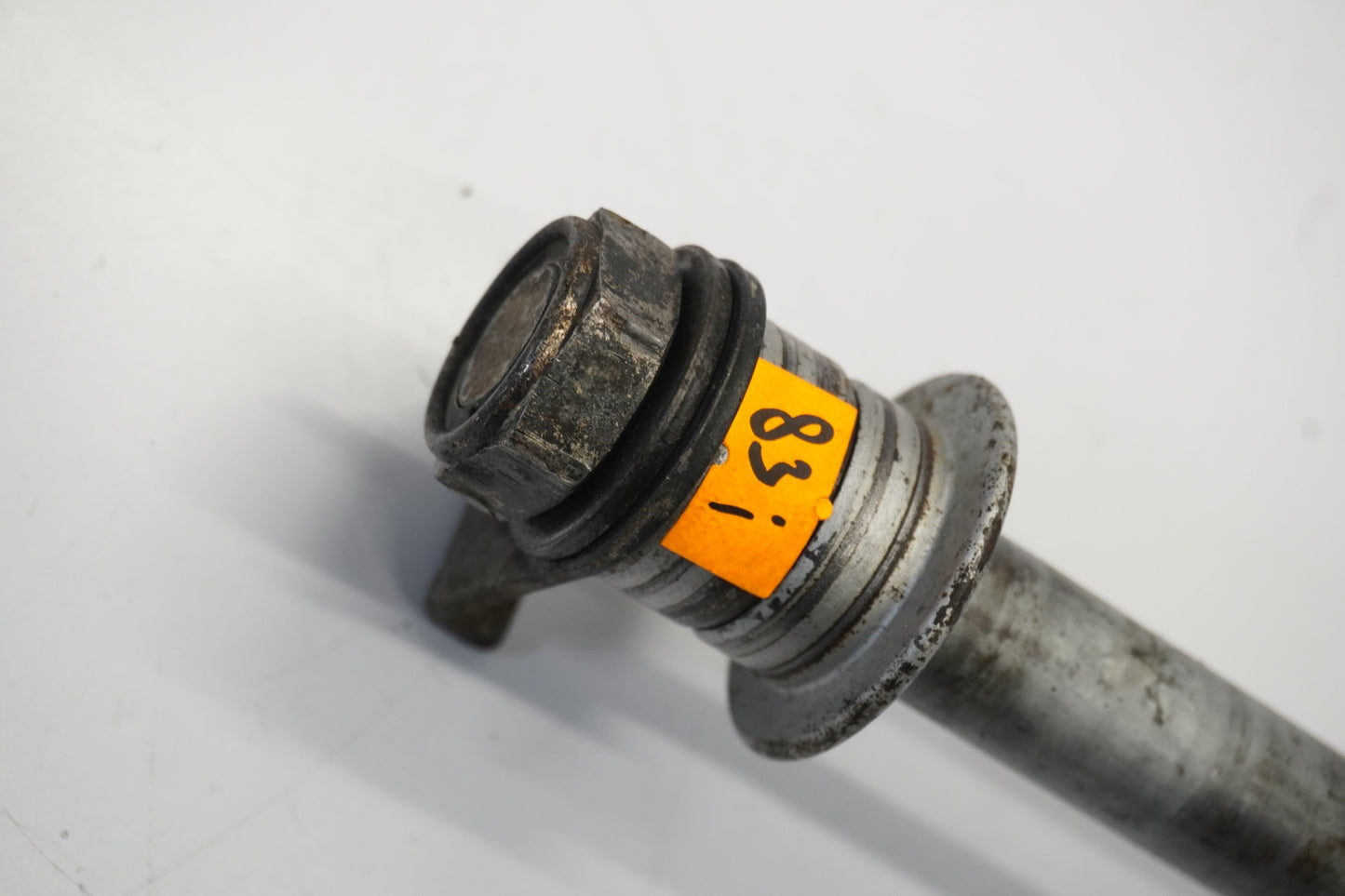 HONDA CBF 1000 SC58 06-09 Hinterachse Achse hinten Radachse rear axle 4