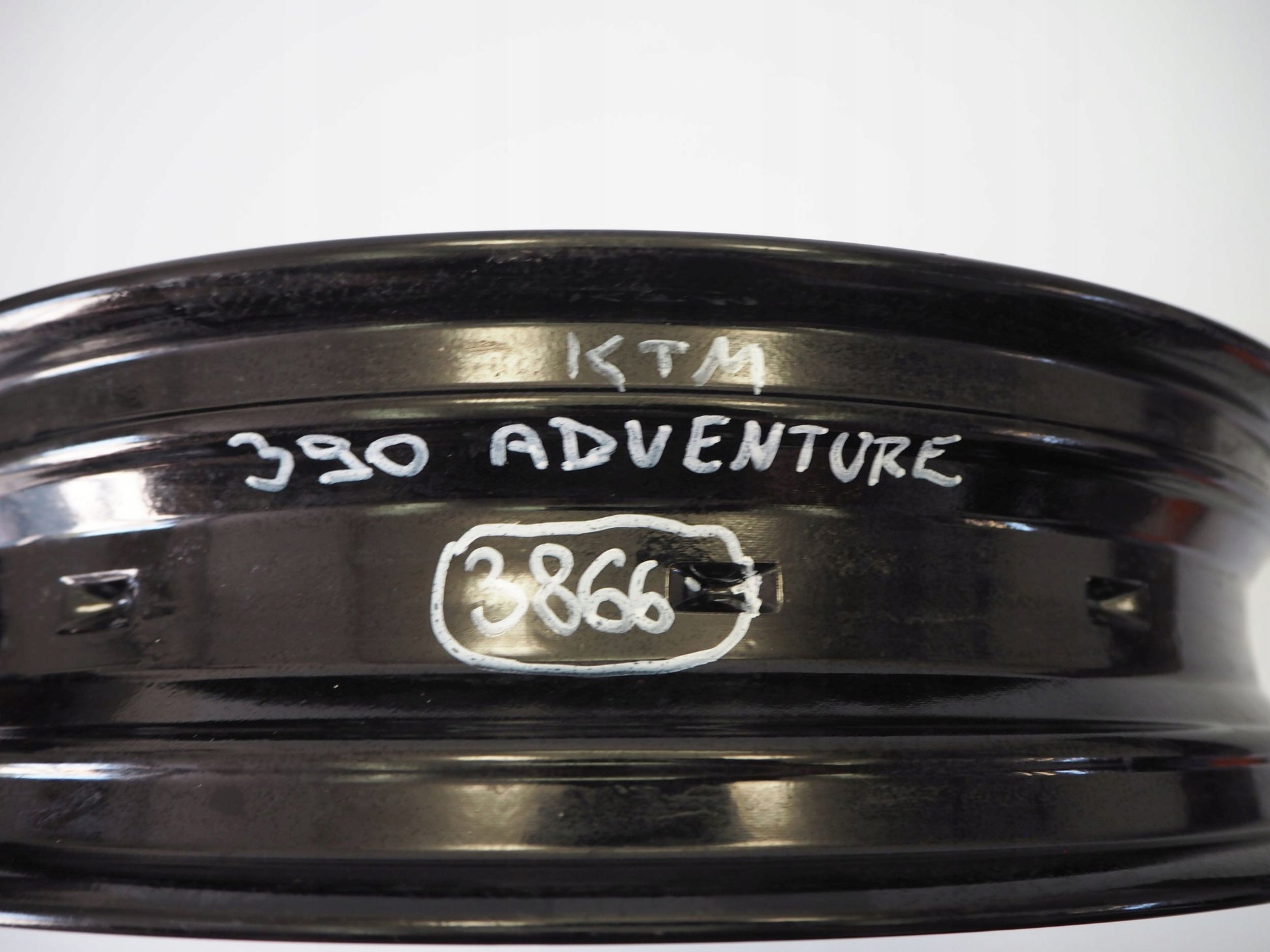KTM 390 ADV ADVENTURE Felge hinten Wheel Hinterrad 3