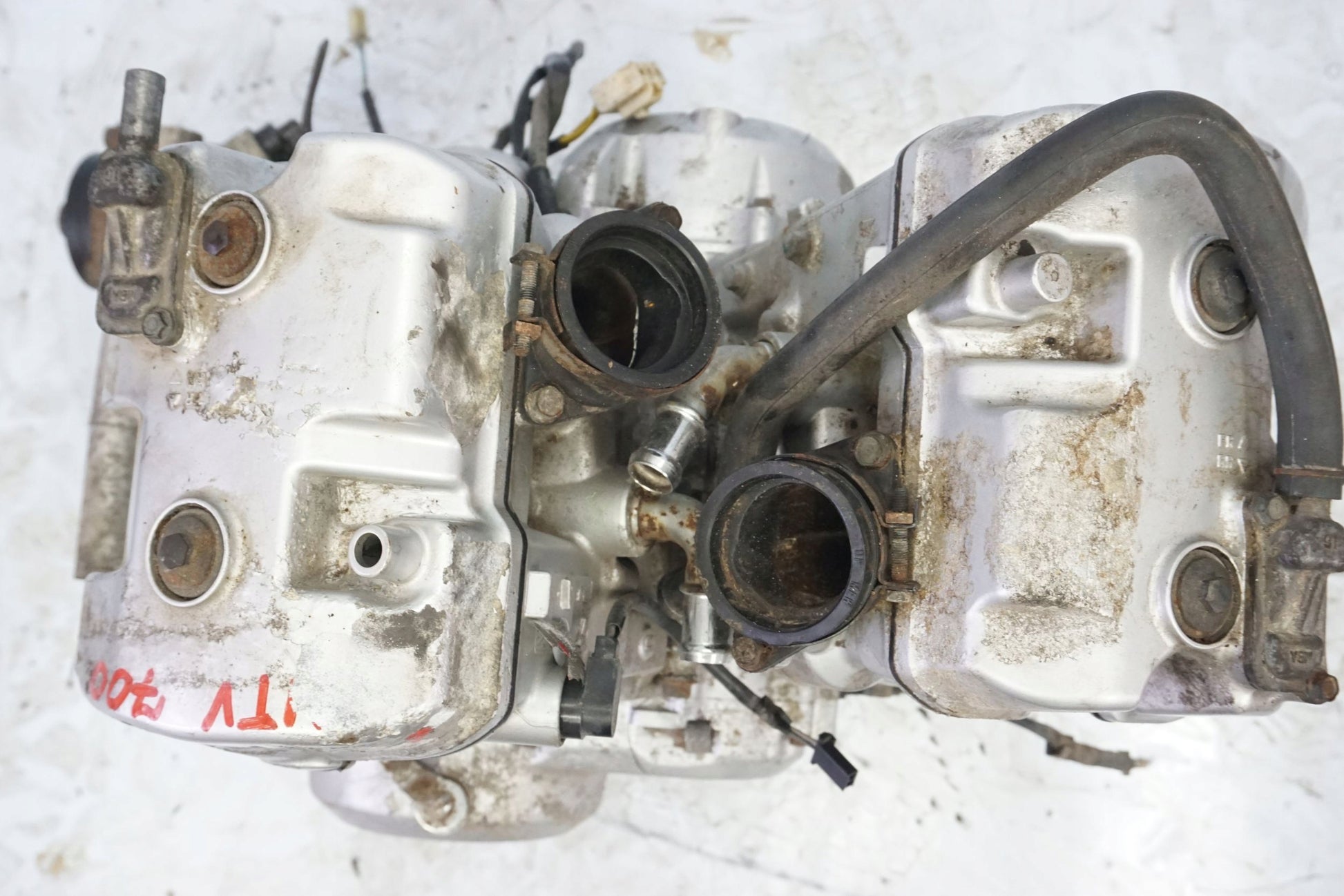 HONDA NTV 700 DEAUVILLE 06-11 Motor Motorblock Engine 9