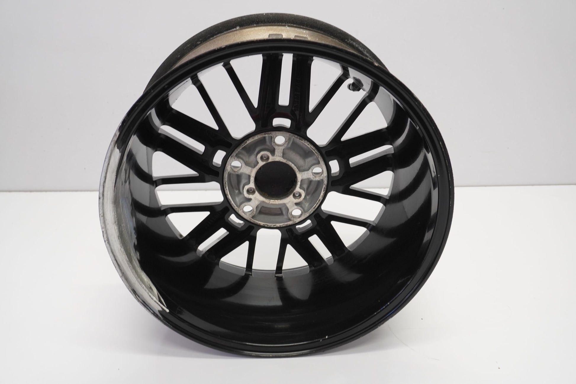 TRIUMPH ROCKET III 05-10 Felge hinten Wheel Hinterrad 2