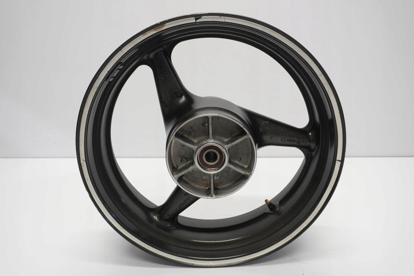 HONDA CBR 600 F4i SPORT 01-06 Felge hinten Wheel Hinterrad 8
