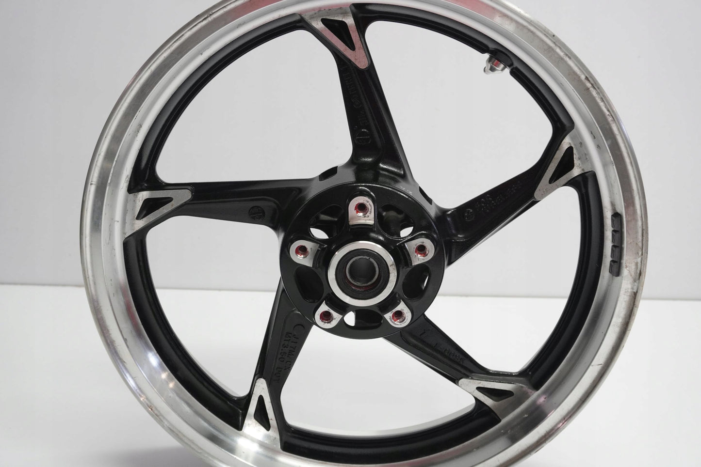 KAWASAKI Z1000 10-13 Felge vorne Wheel Vorderrad 2