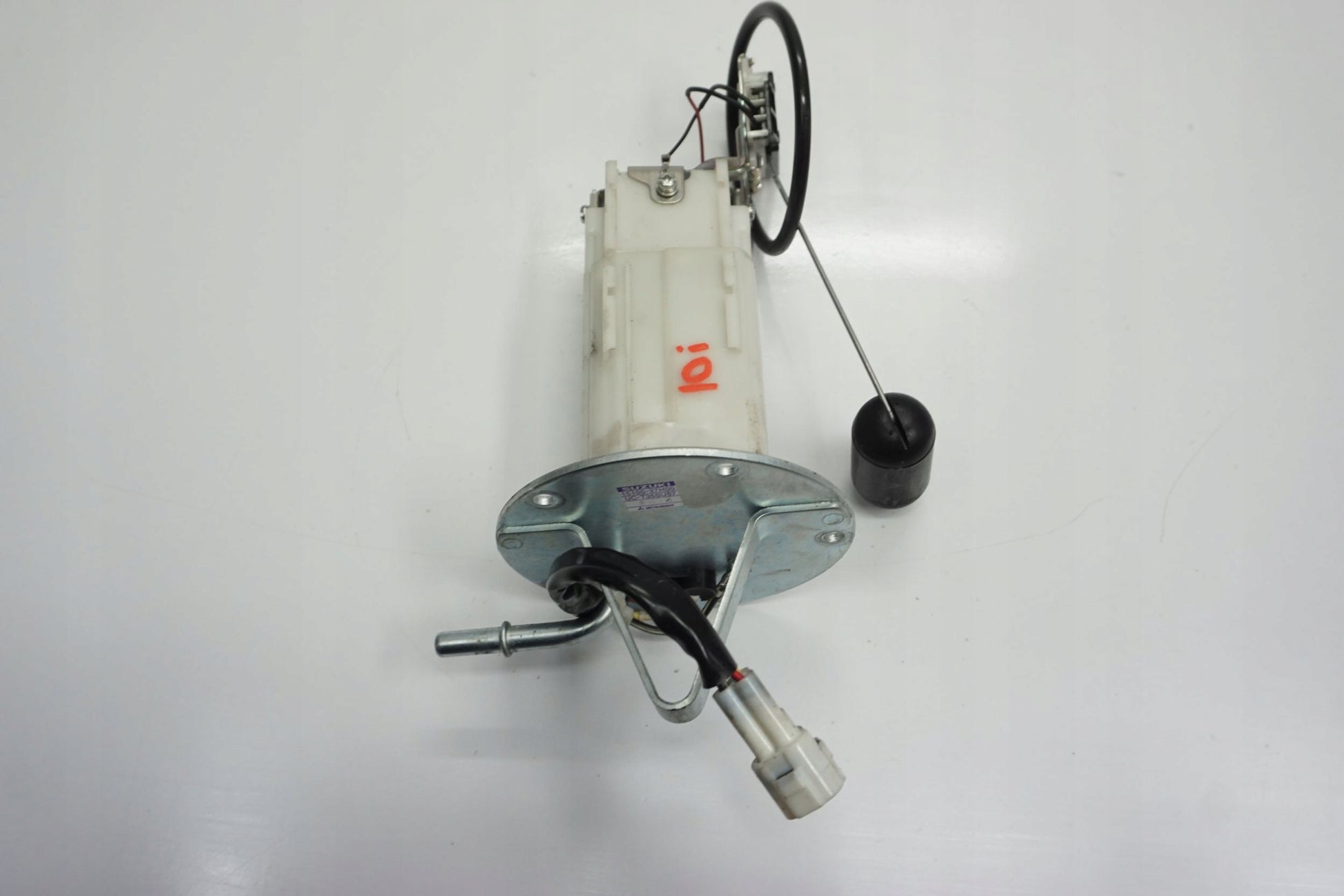 SUZUKI GSX-R 600 750 K8 K9 L0 Benzinpumpe Kraftstoffpumpe Fuel Pump 7