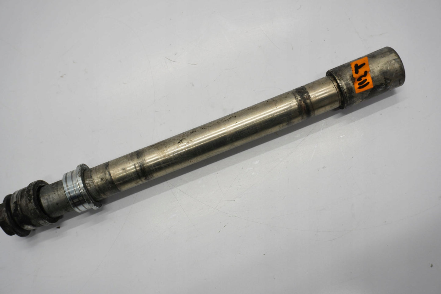 YAMAHA FJR 1300 13-15 Vorderachse Achse vorne Radachse front axle 5