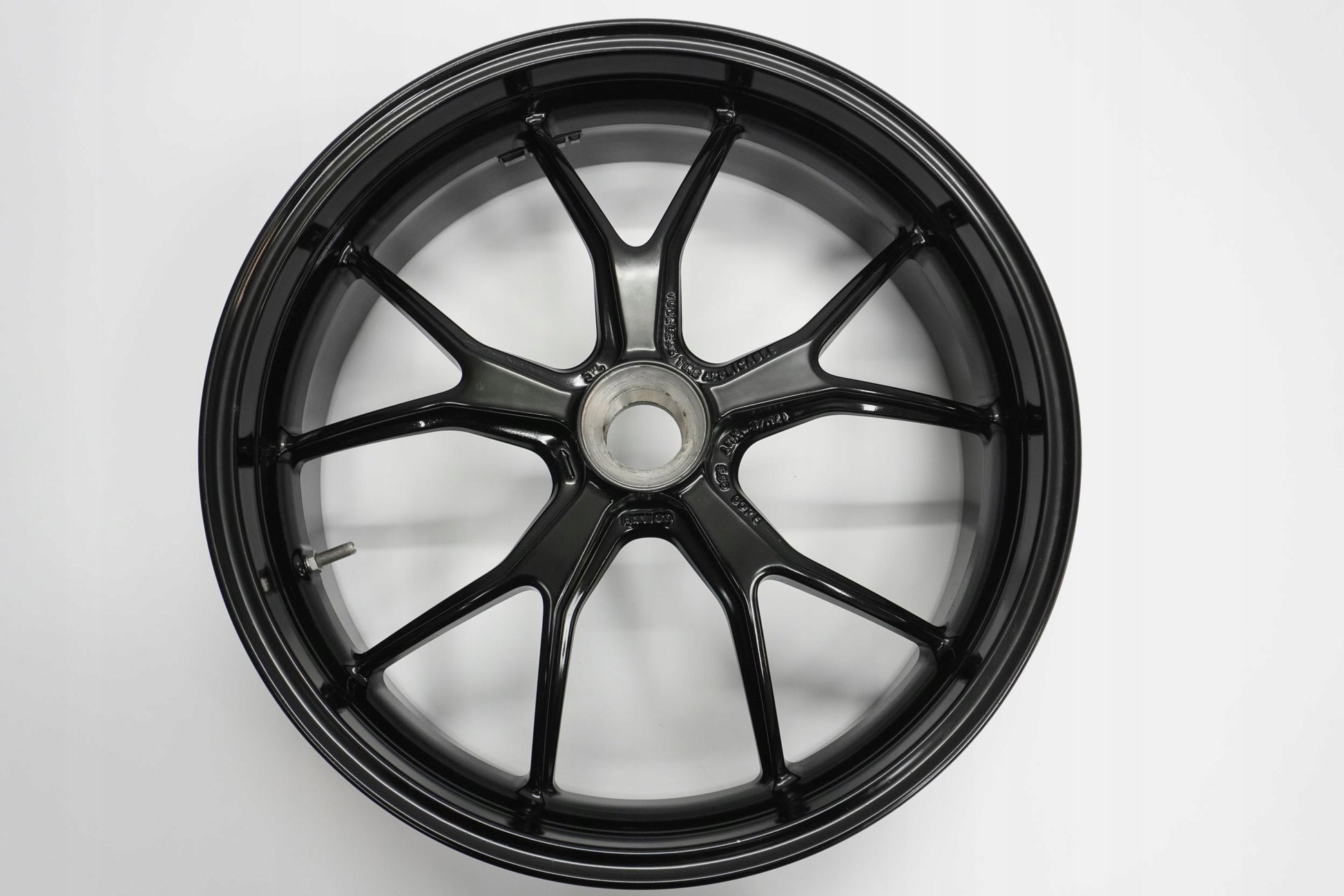 DUCATI 848 08–13 Felge hinten Wheel Hinterrad 2