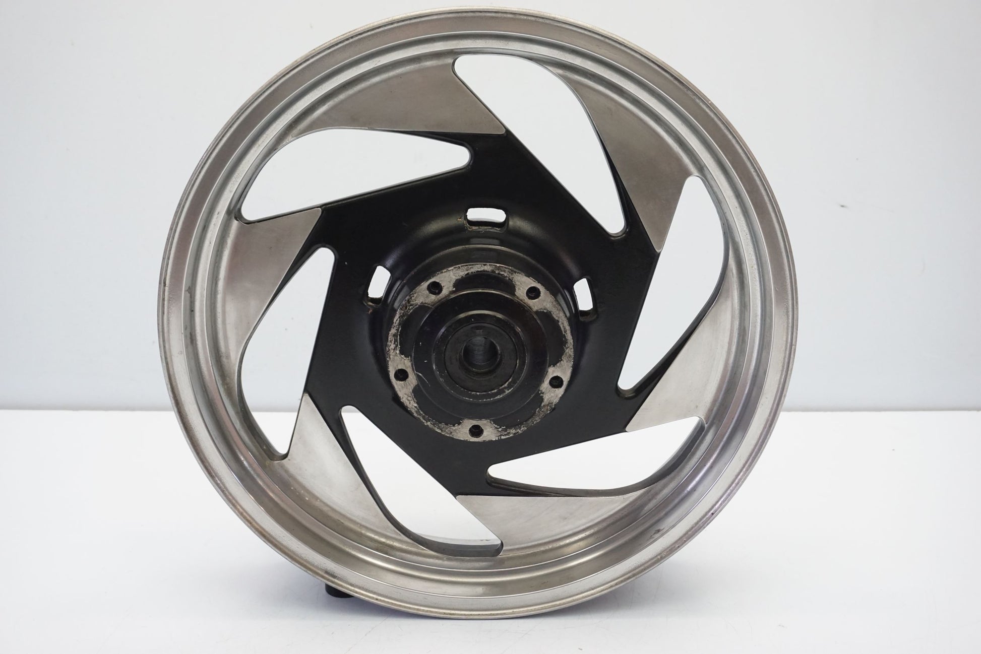 SUZUKI M 1800 R INTRUDER 06- Felge vorne Wheel Vorderrad 7