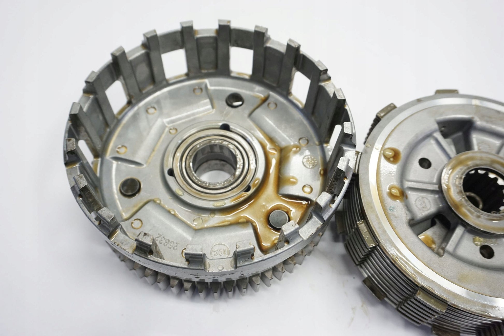 DUCATI MONSTER 937 21- Kupplung Kupplungskorb Clutch 3