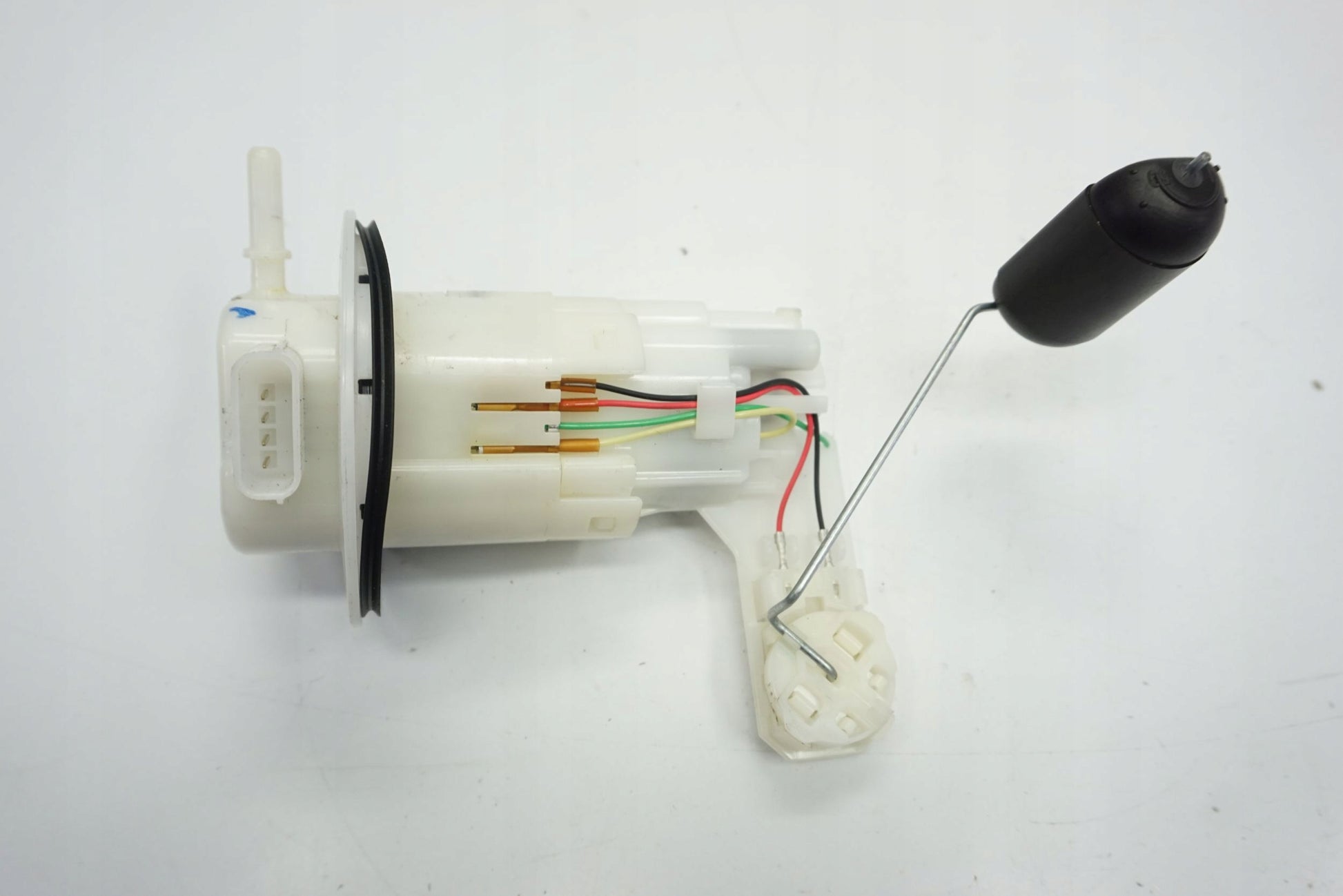 HONDA CB 300 R 18- Benzinpumpe Kraftstoffpumpe Fuel Pump 2