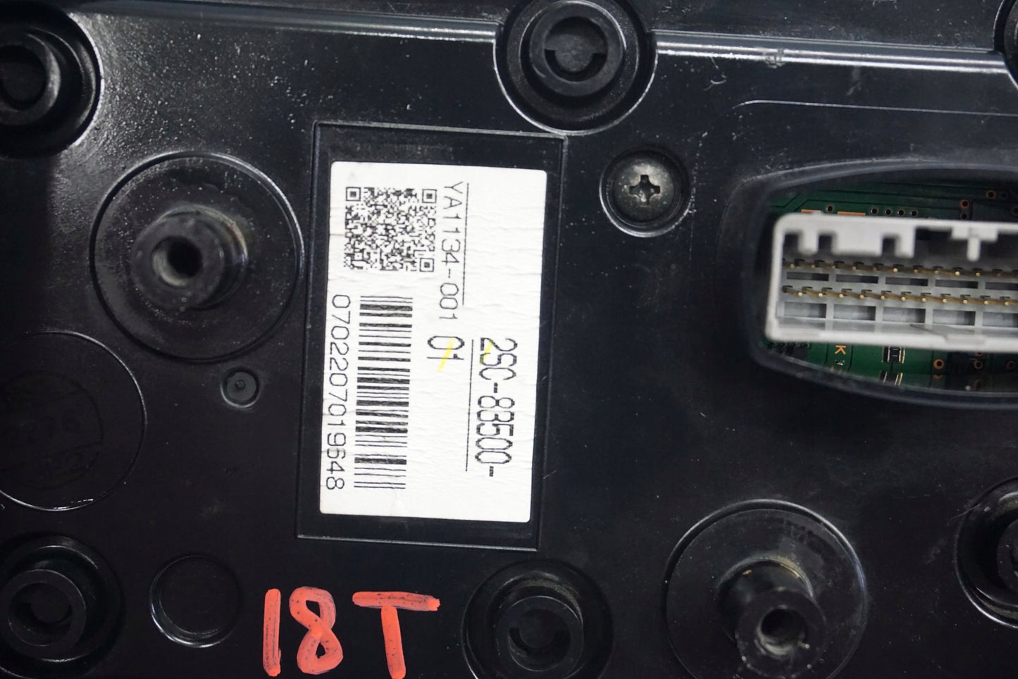 YAMAHA MT-09 TRACER 15-17 Tacho Tachometer Cockpit Speedometer 11