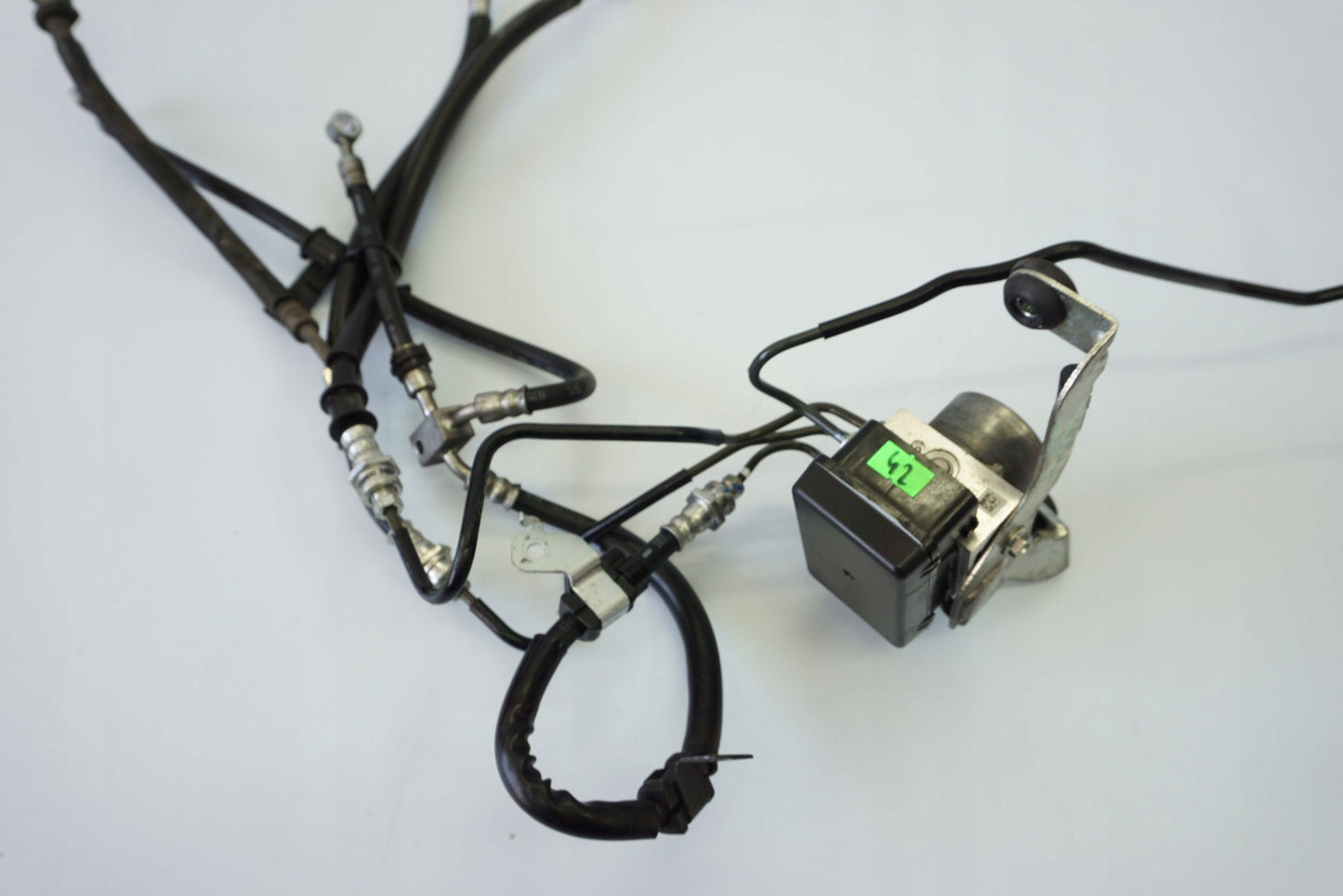 SUZUKI BURGMAN 650 13- ABS Pumpe Druckmodulator 14