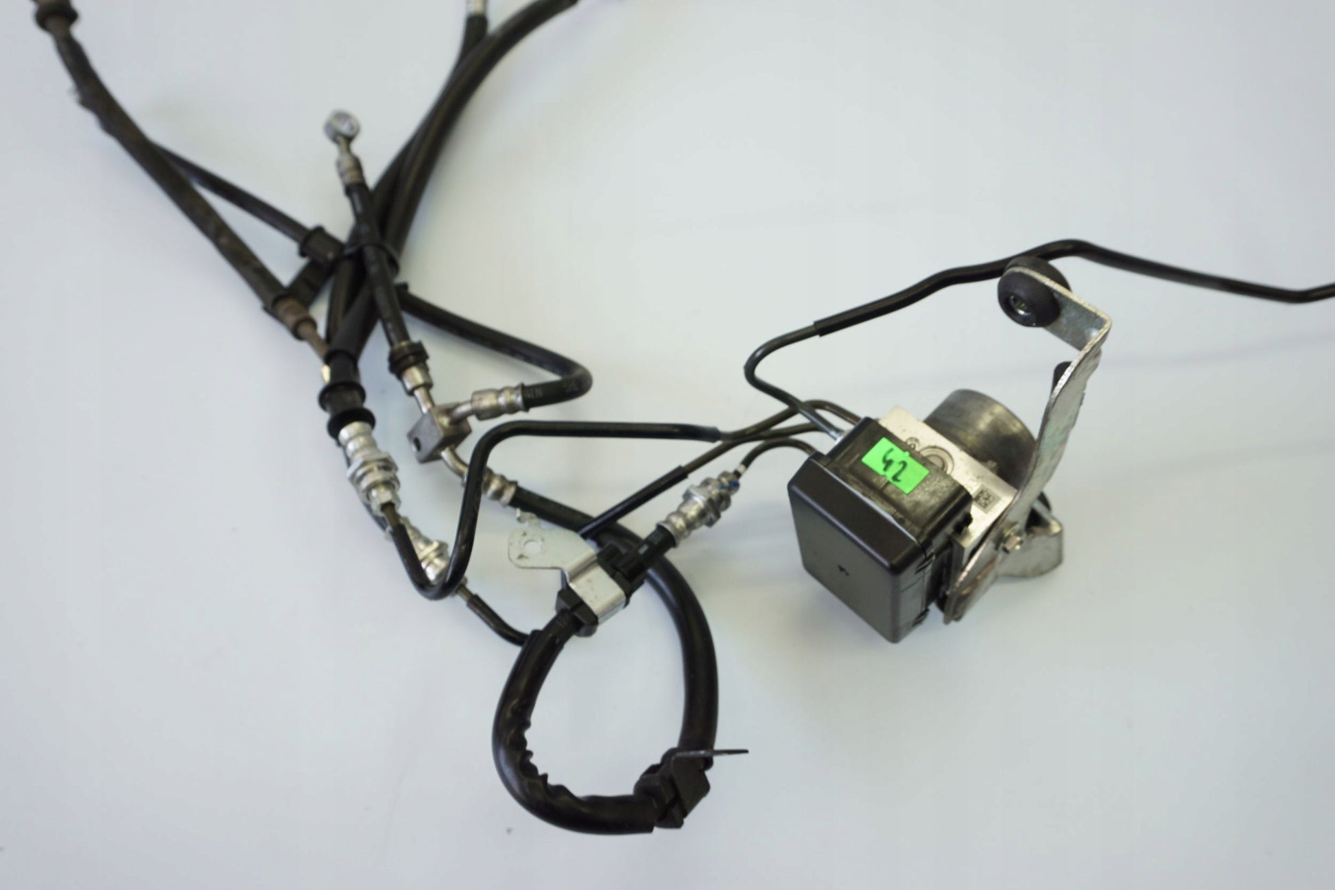 SUZUKI BURGMAN 650 13- ABS Pumpe Druckmodulator 14