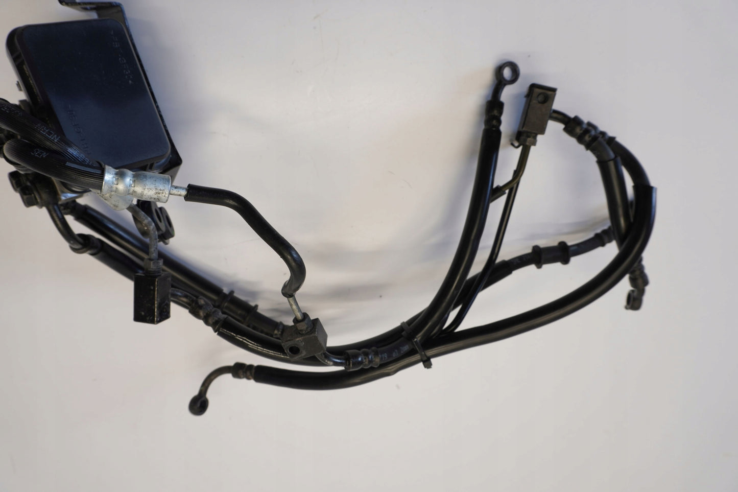 YAMAHA YZF-R 125 19-23 ABS Pumpe Druckmodulator 4