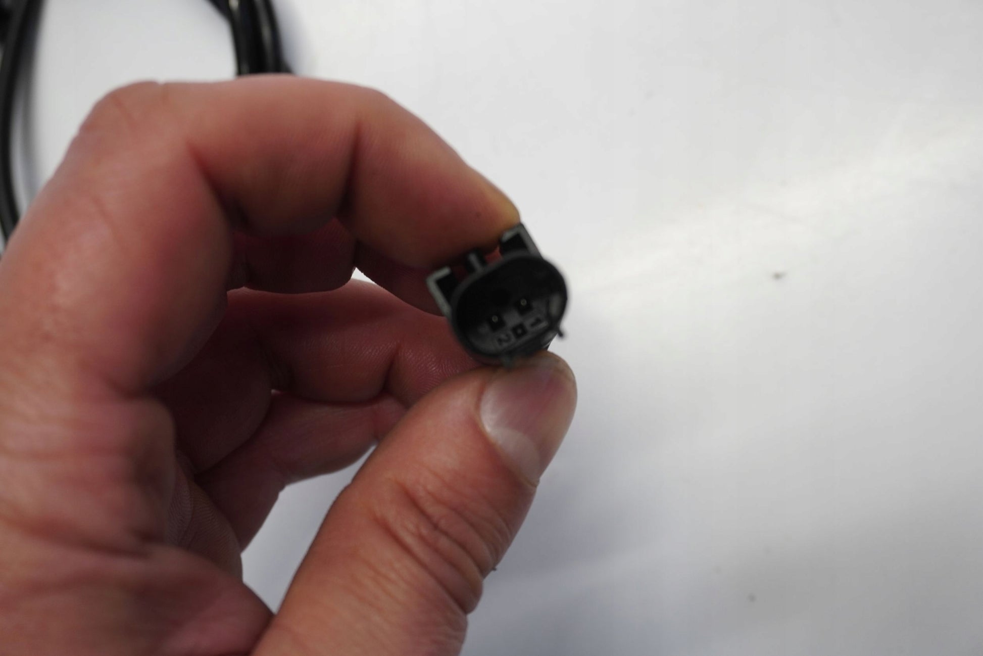 DUCATI MONSTER 937 21- ABS Sensor vorne 5