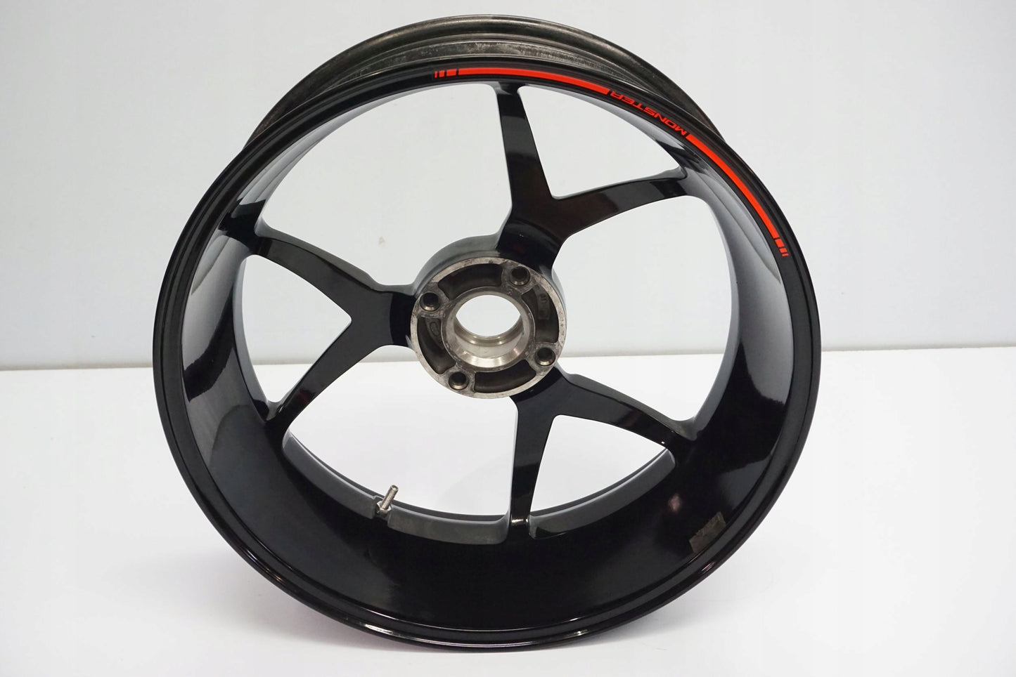 DUCATI MONSTER 1200 S 17- Felge hinten Wheel Hinterrad 9