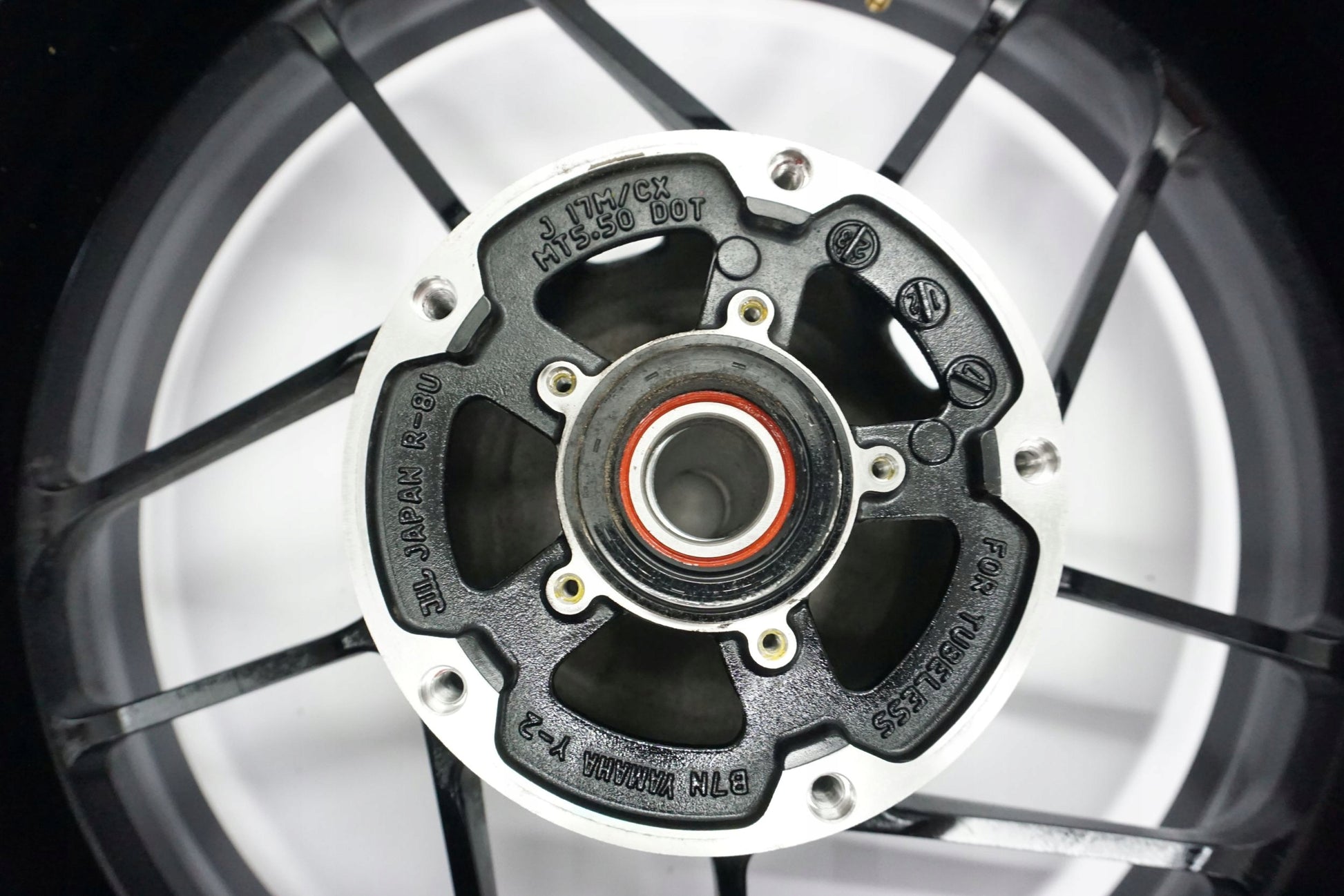 YAMAHA MT-09 24- Felge hinten Wheel Hinterrad 3