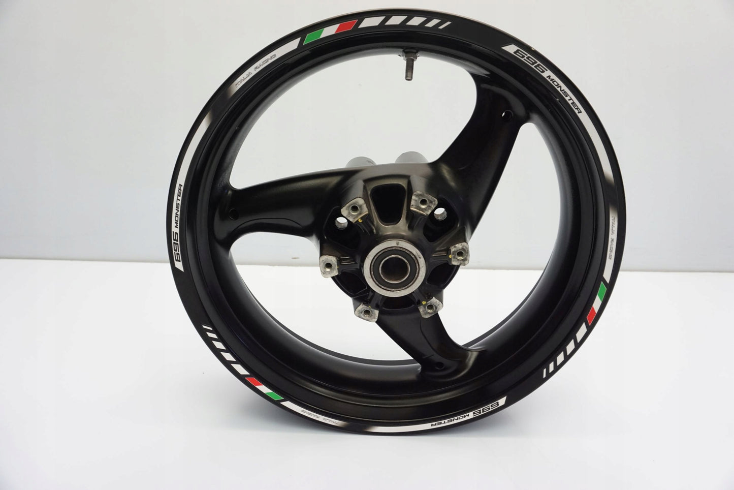 DUCATI MONSTER 696 08-14 Felge hinten Wheel Hinterrad 7