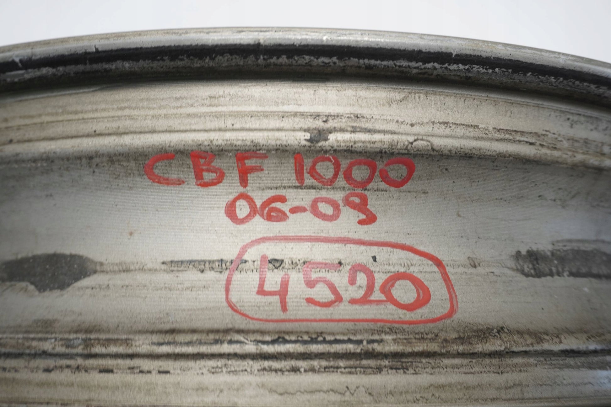 HONDA CBF 1000 SC58 06-09 Felge vorne Wheel Vorderrad 5