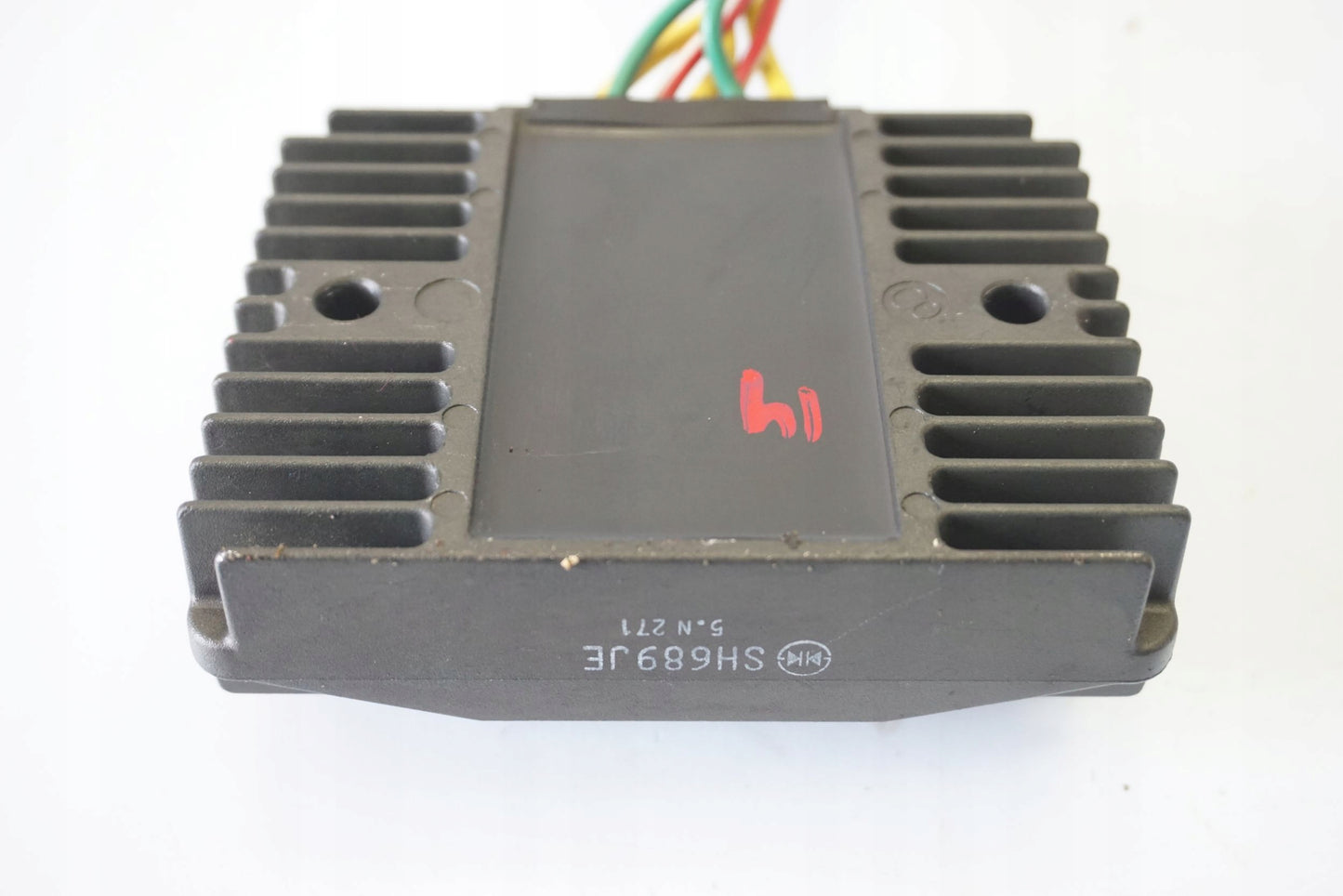 MOTO GUZZI V9 ROAMER Spannungsregler Gleichrichter Rectifier Voltage Regulator 6