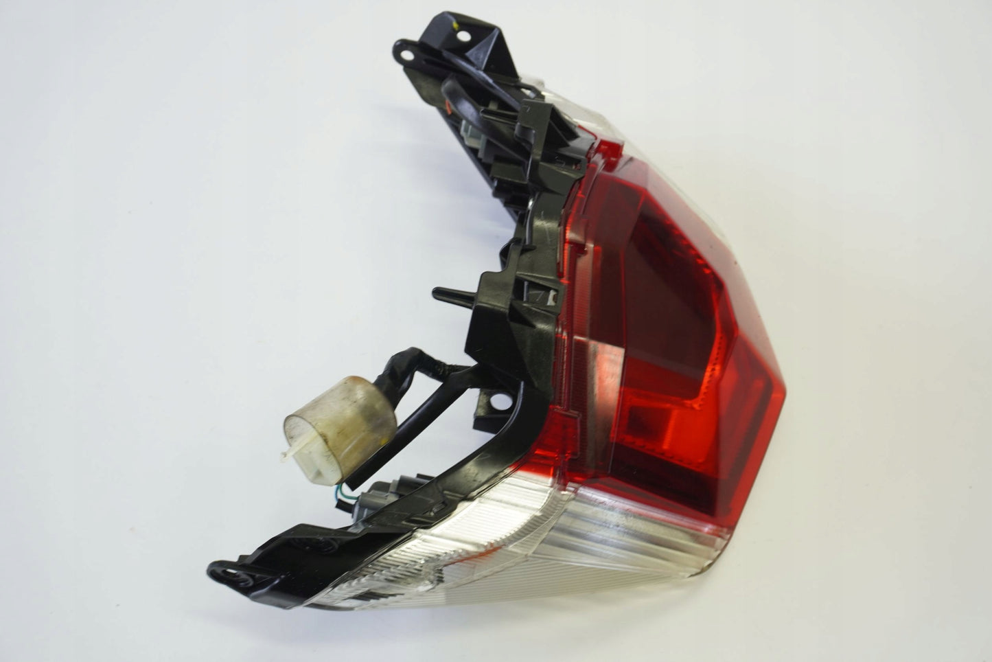 HONDA NSS 125 FORZA 14-17 Rücklicht 2