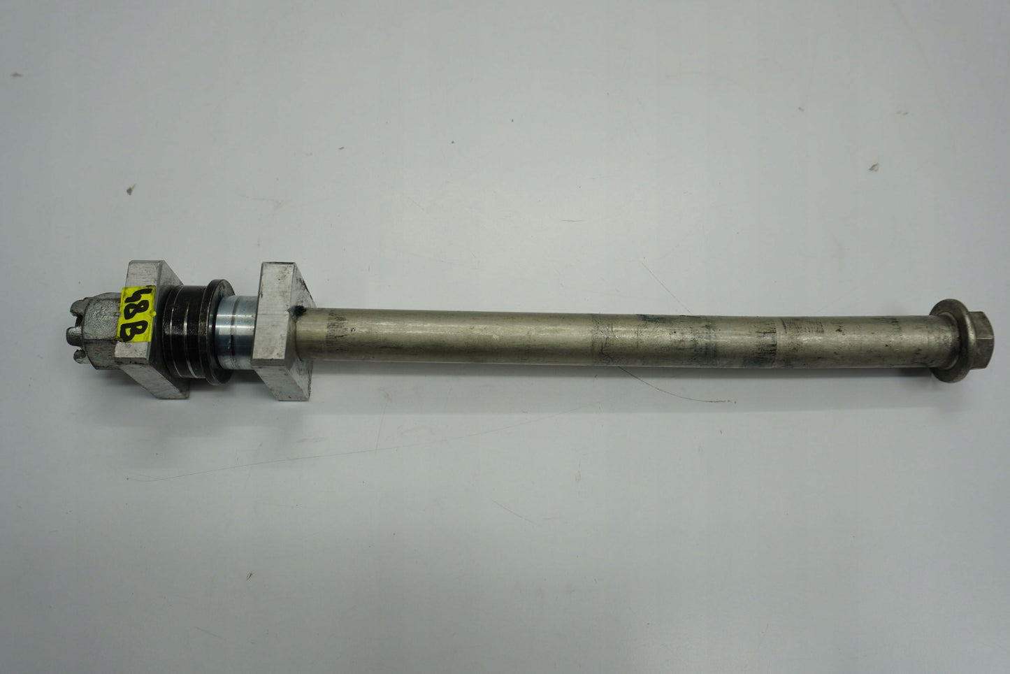 KAWASAKI Z 900 RS 18- Hinterachse Achse hinten Radachse rear axle 3