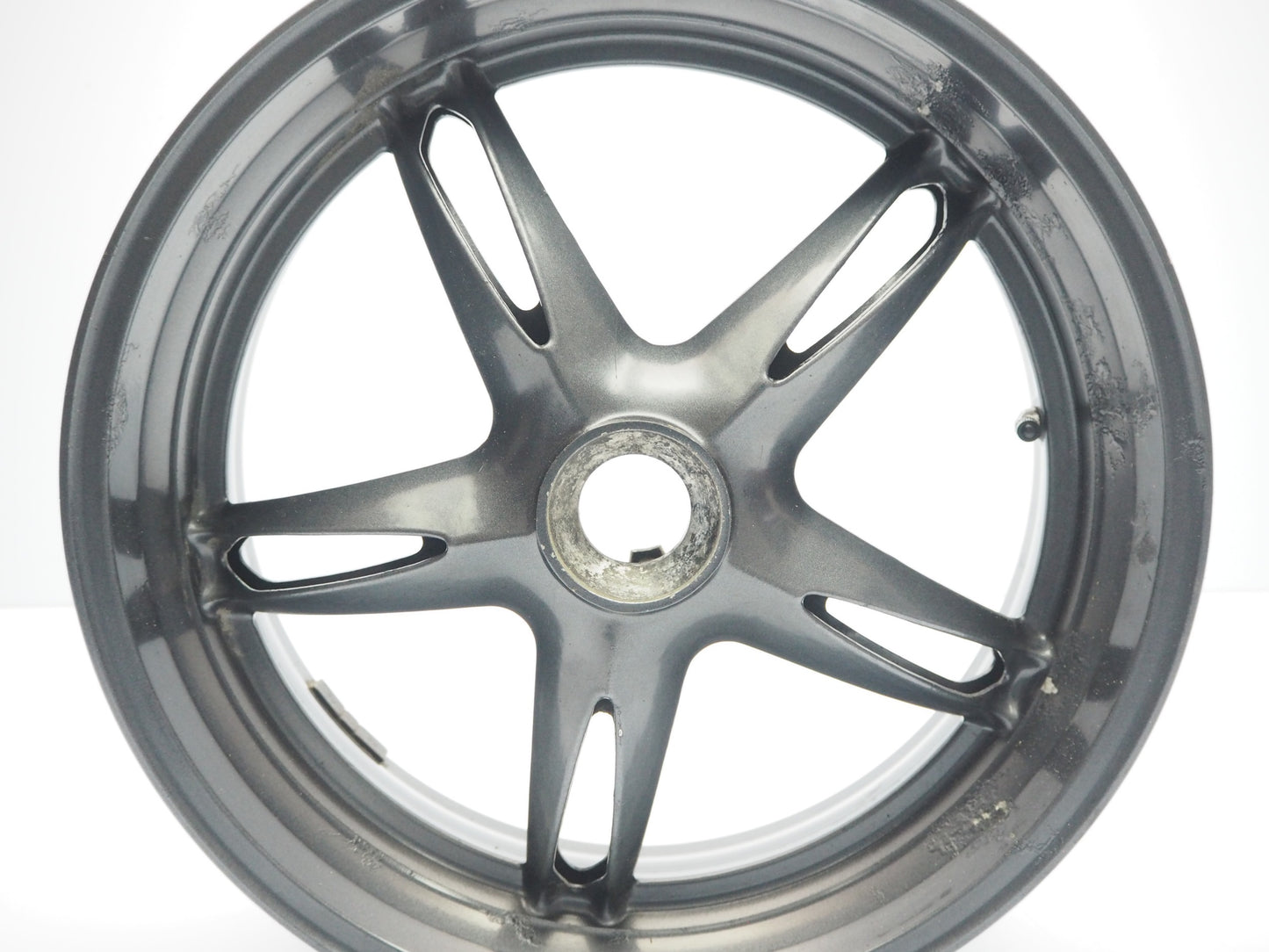 TRIUMPH SPRINT ST 1050 05-10 Felge hinten Wheel Hinterrad