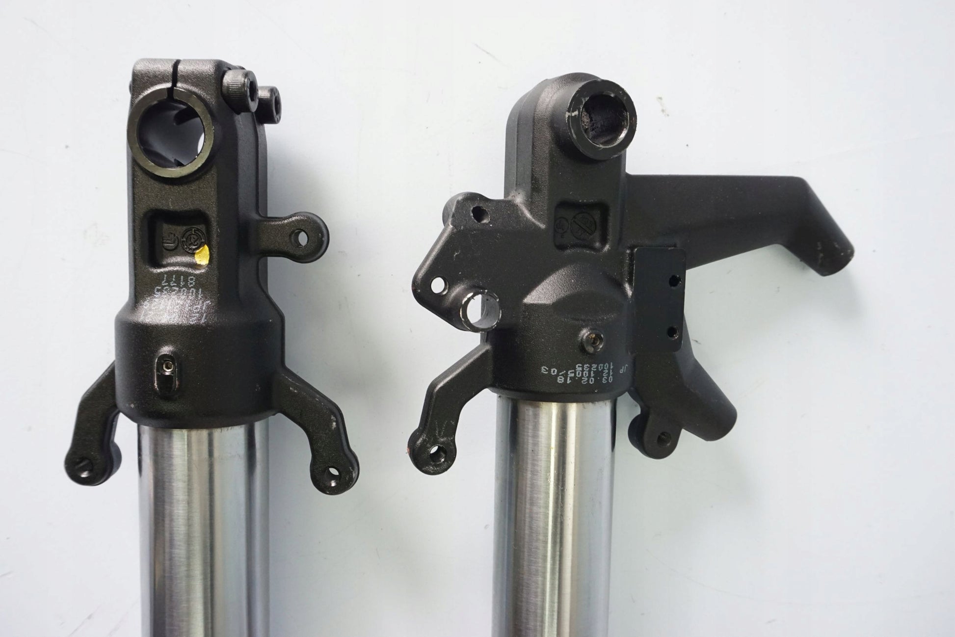 KTM 125 DUKE 17-23 Gabel Gabelholme Fork 8