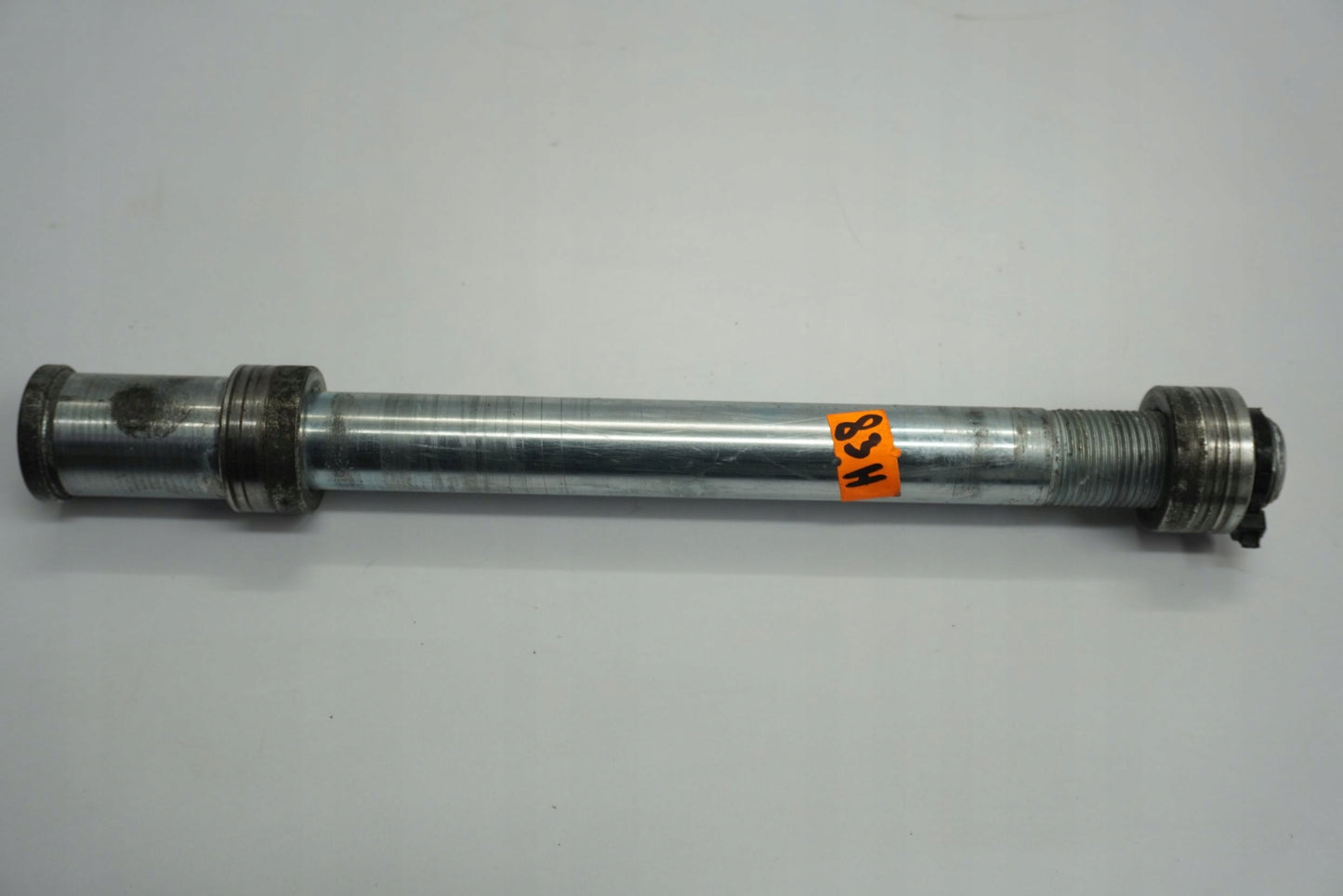 KAWASAKI ER-6F 650 12-17 Vorderachse Achse vorne Radachse front axle 3
