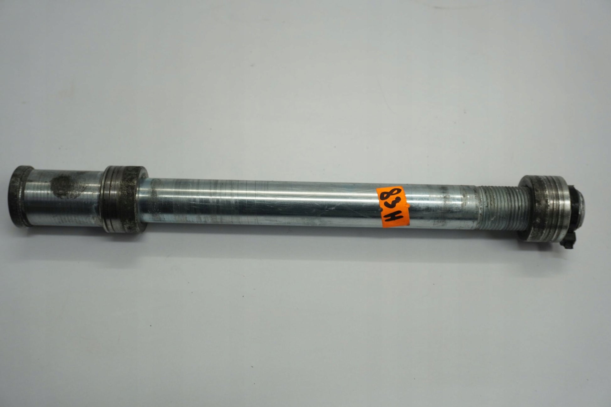 KAWASAKI ER-6F 650 12-17 Vorderachse Achse vorne Radachse front axle 3